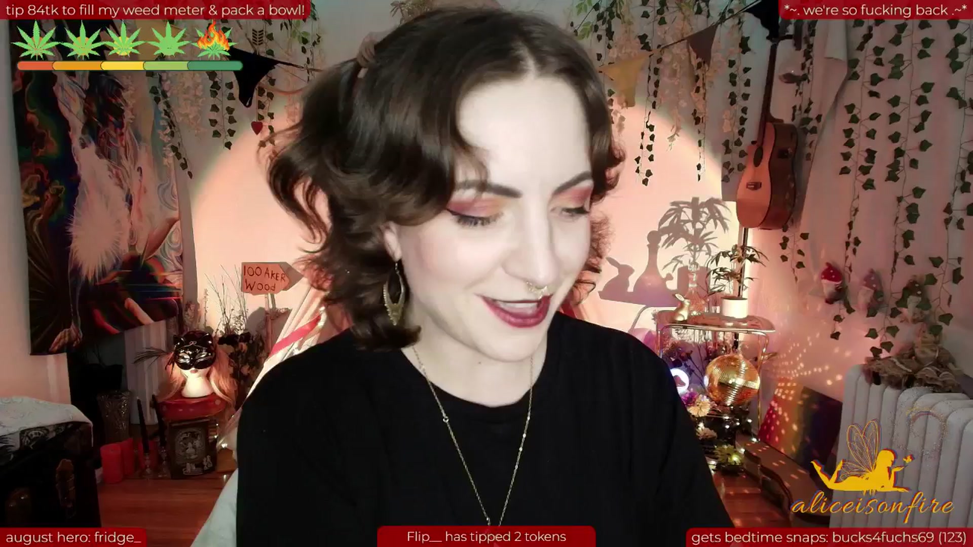 Gallery image thumbnail from aliceisonfire's myfreecams stream on, 08/07/2025, 09:27 image 10 of 20