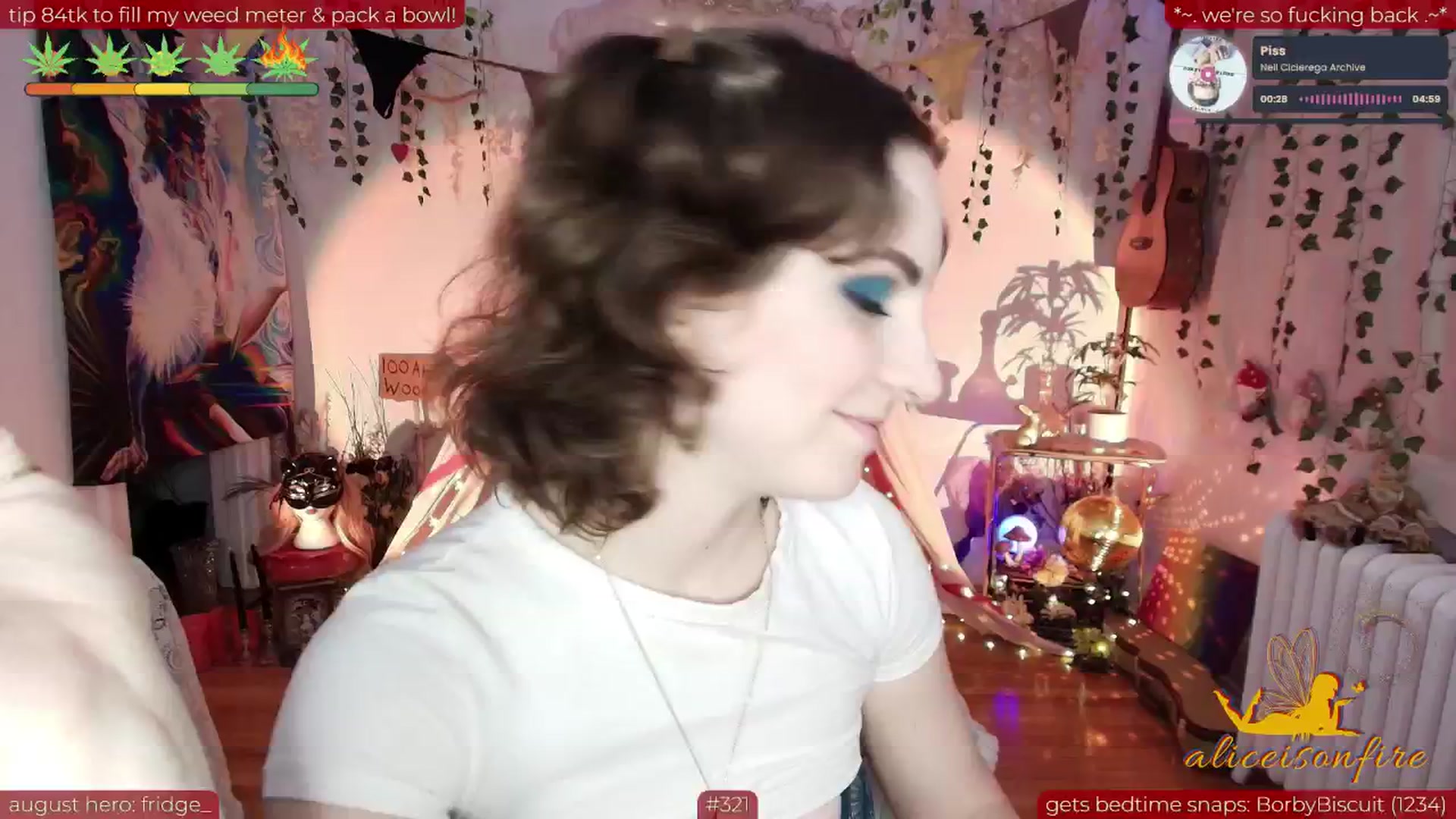 Gallery image thumbnail from aliceisonfire's myfreecams stream on, 08/08/2025, 10:02 image 2 of 20