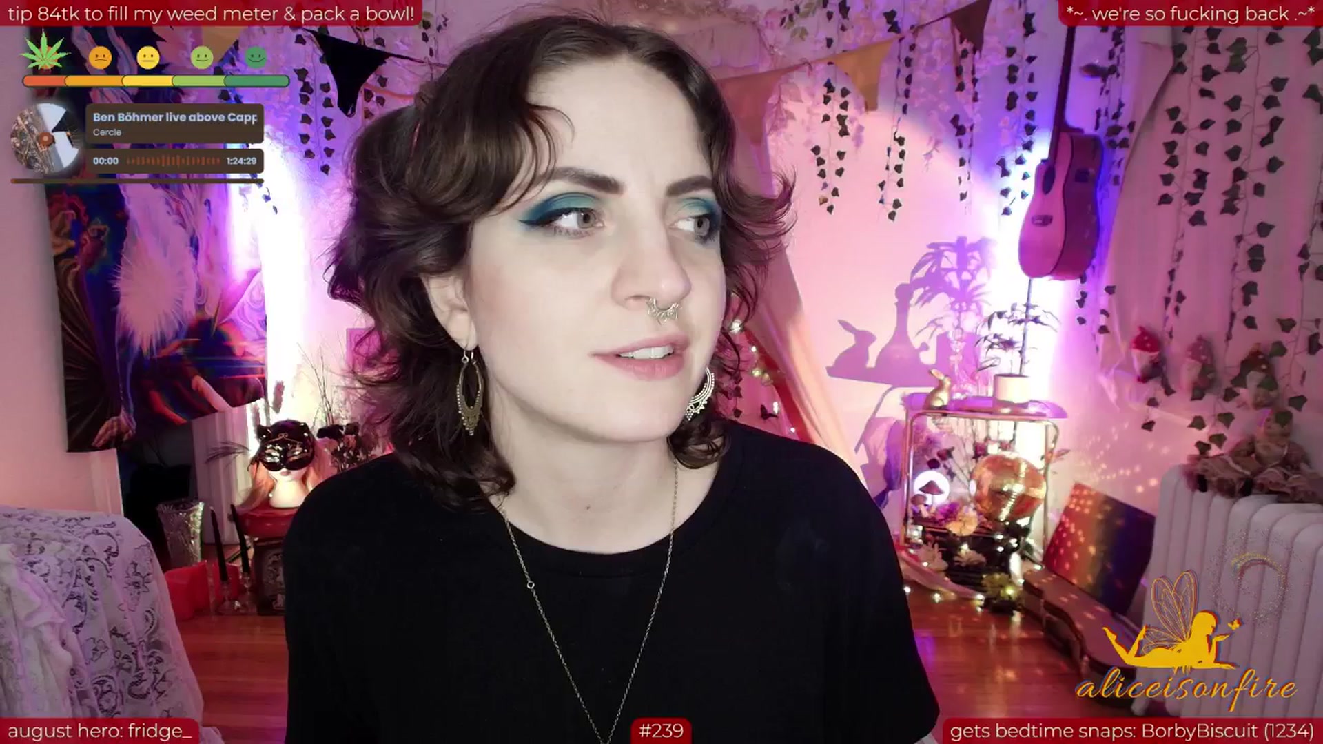 Gallery image thumbnail from aliceisonfire's myfreecams stream on, 08/08/2025, 12:02 image 16 of 20