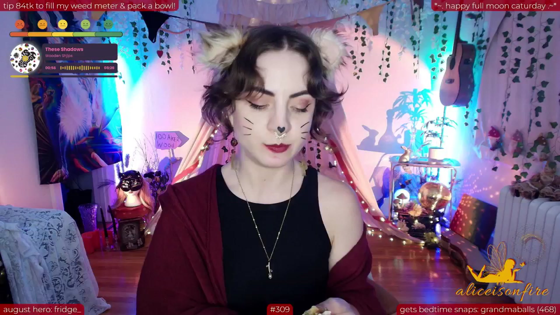 Gallery image thumbnail from aliceisonfire's myfreecams stream on, 08/10/2025, 12:18 image 12 of 20