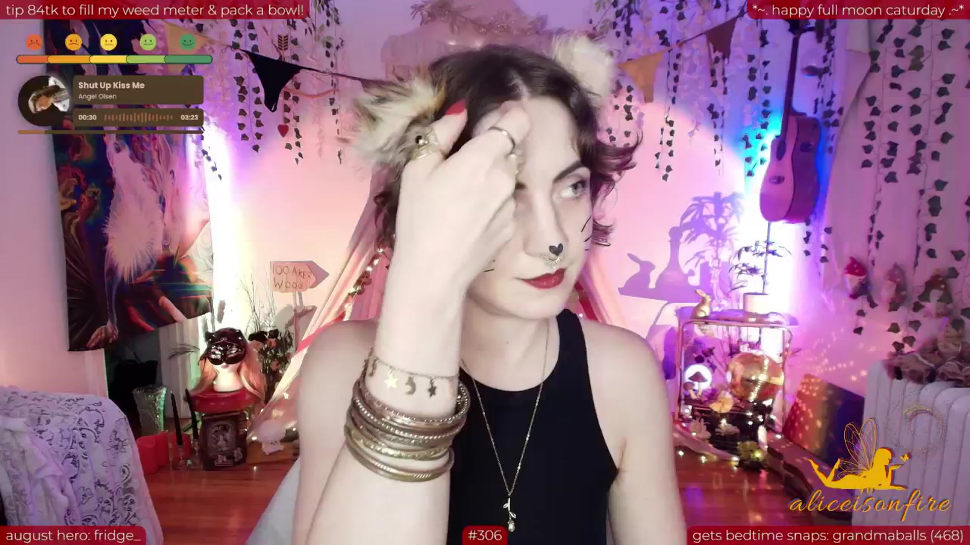 Gallery image thumbnail from aliceisonfire's myfreecams stream on, 08/10/2025, 12:18 image 8 of 20
