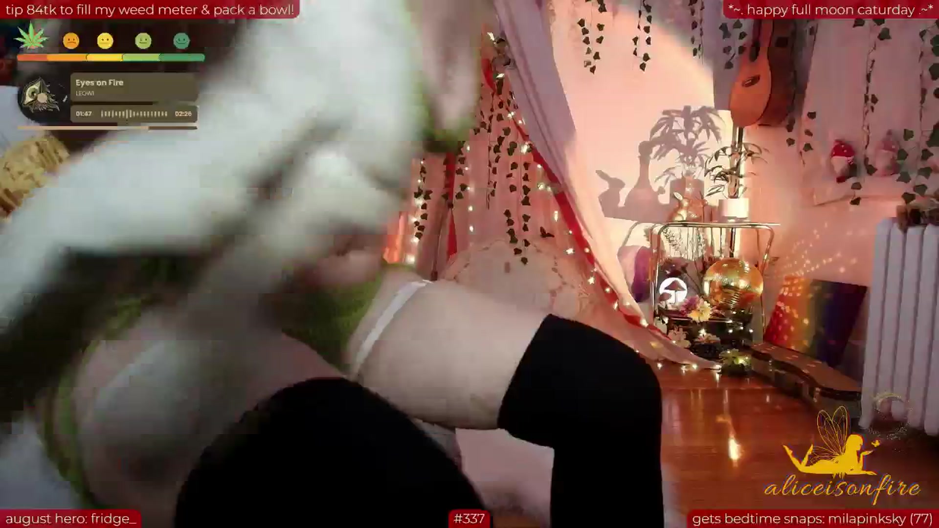 Gallery image thumbnail from aliceisonfire's myfreecams stream on, 08/12/2025, 05:11 image 17 of 20