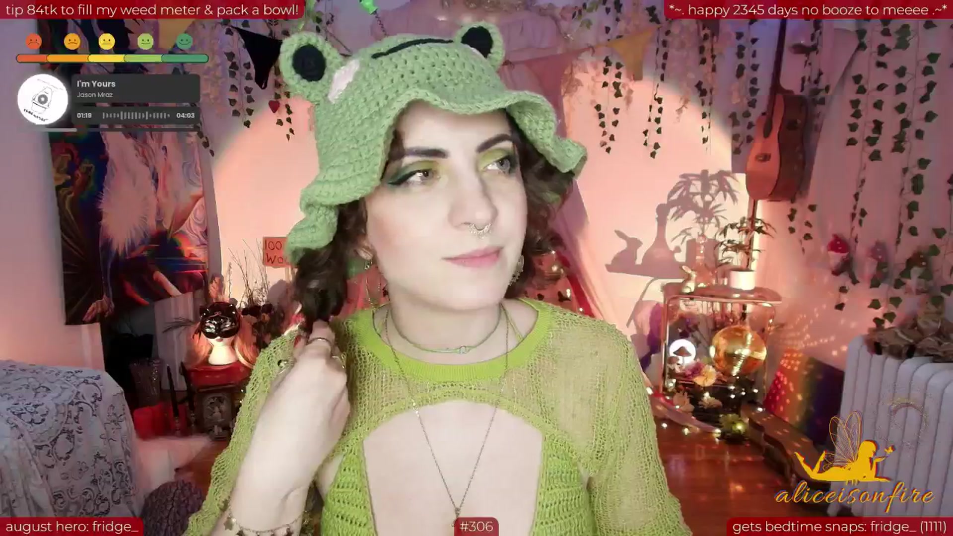 Gallery image thumbnail from aliceisonfire's myfreecams stream on, 08/12/2025, 10:20 image 14 of 20