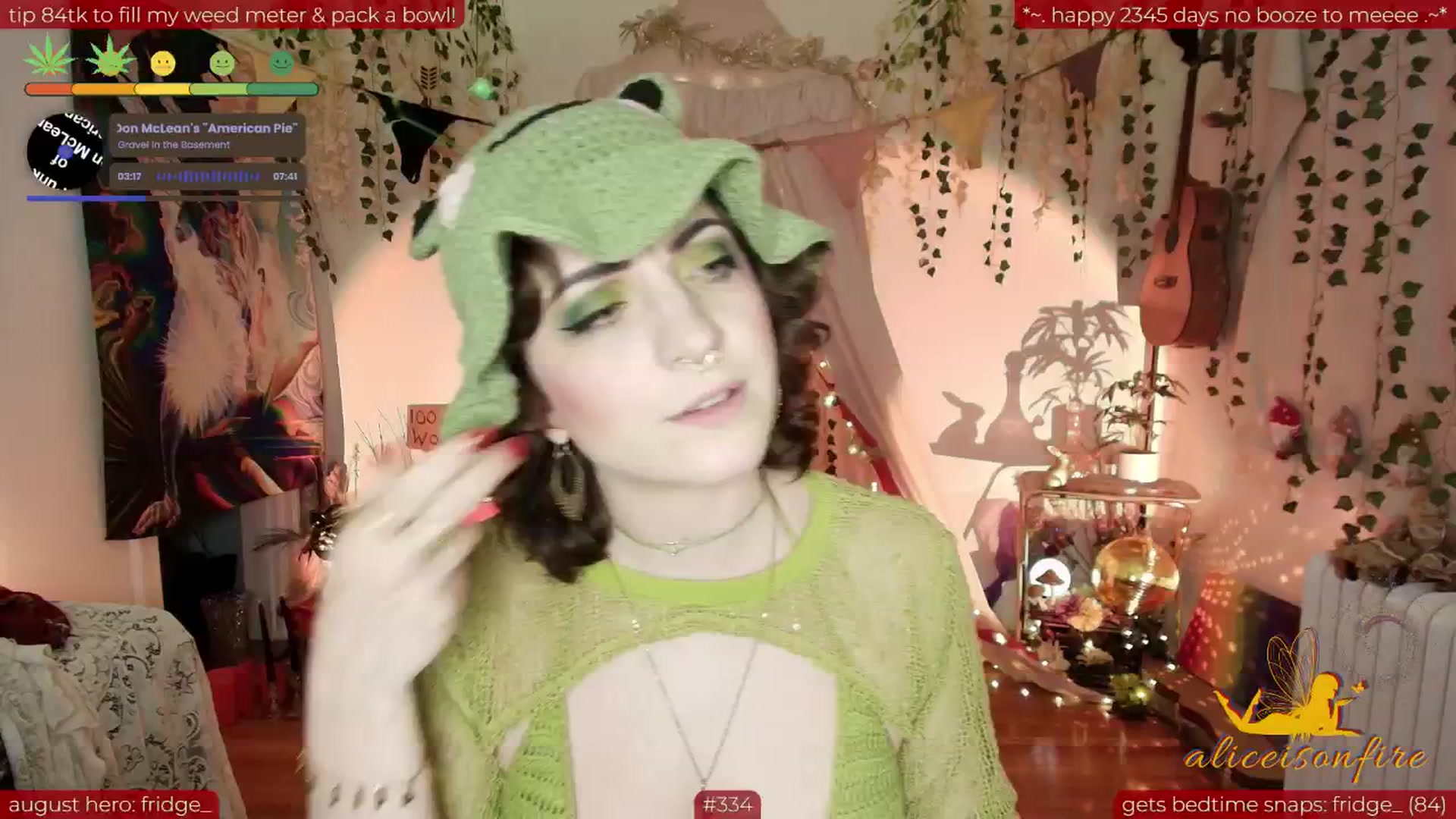 Gallery image thumbnail from aliceisonfire's myfreecams stream on, 08/12/2025, 10:20 image 3 of 20