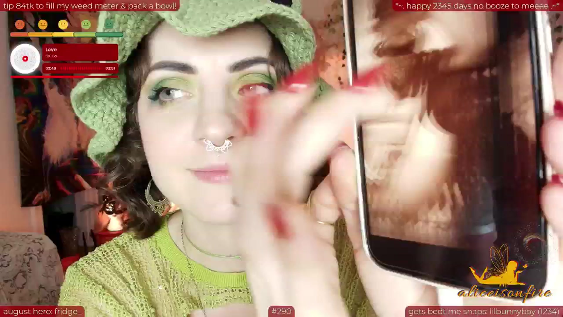 Gallery image thumbnail from aliceisonfire's myfreecams stream on, 08/12/2025, 10:59 image 6 of 20