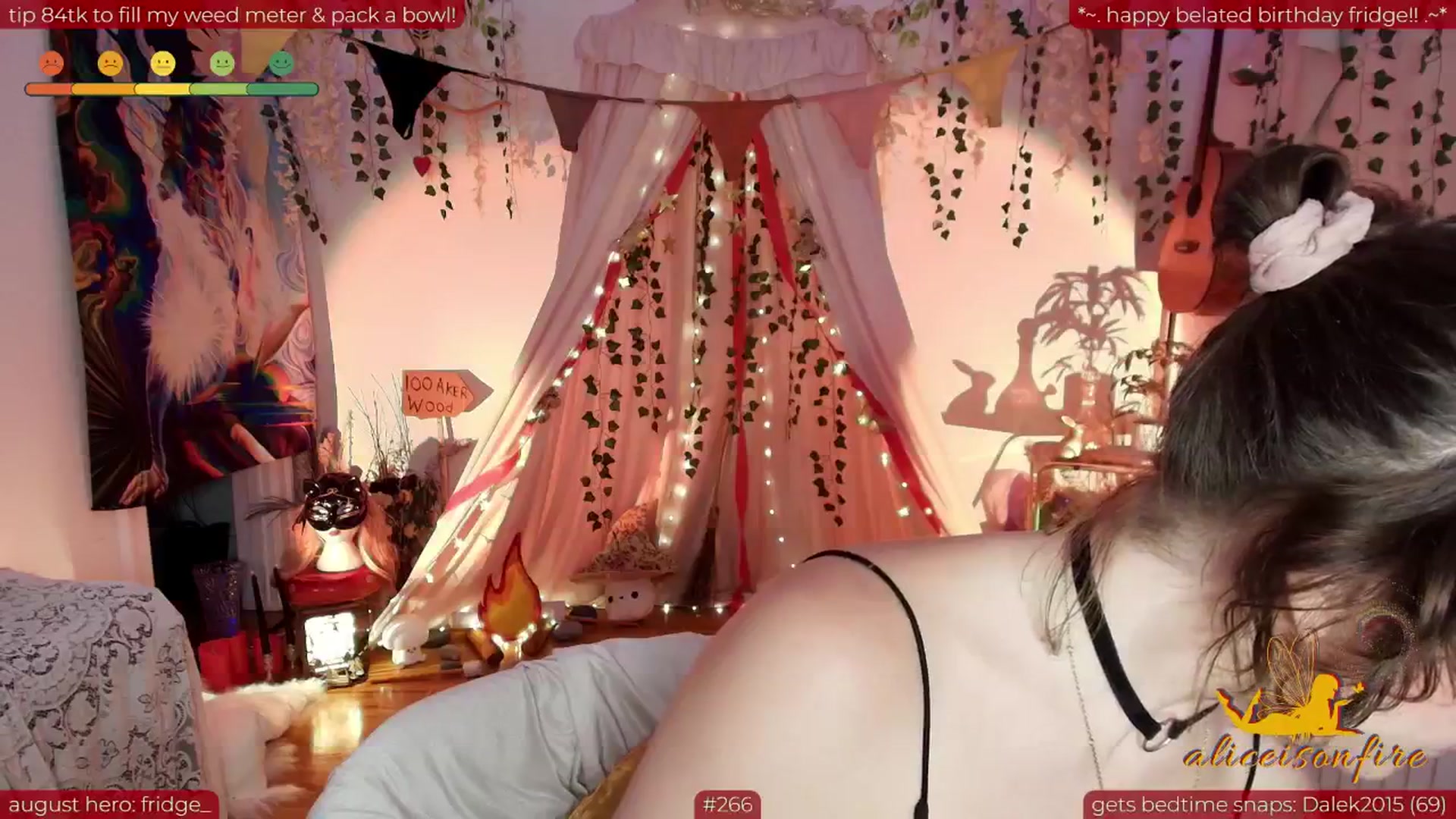 Gallery image thumbnail from aliceisonfire's myfreecams stream on, 08/14/2025, 09:15 image 16 of 20