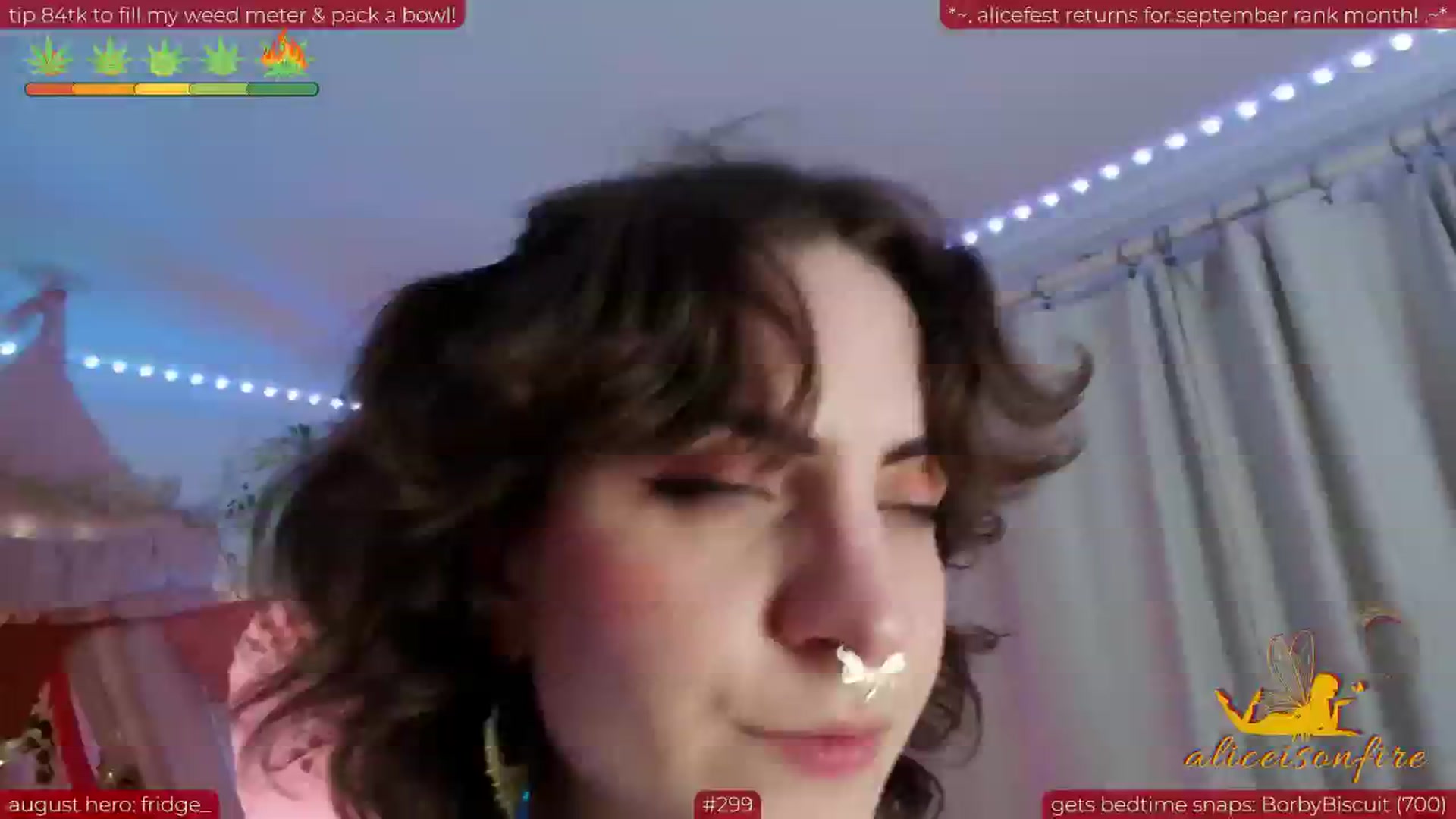 Gallery image thumbnail from aliceisonfire's myfreecams stream on, 08/20/2025, 11:06 image 5 of 20