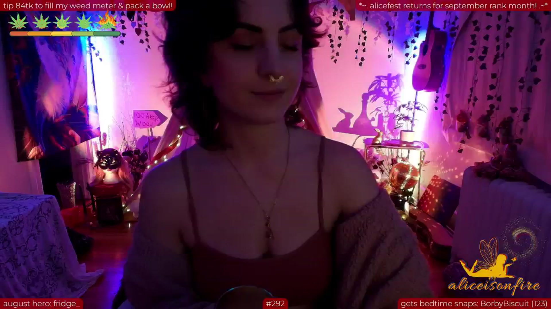 Gallery image thumbnail from aliceisonfire's myfreecams stream on, 08/21/2025, 08:30 image 20 of 20