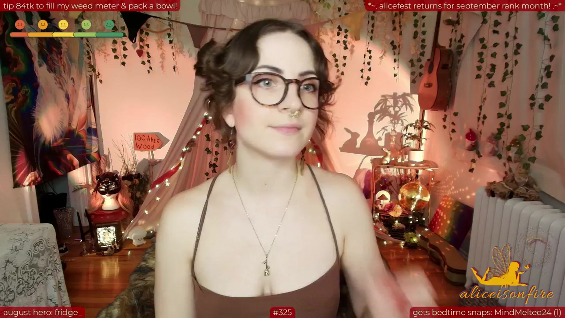 Gallery image thumbnail from aliceisonfire's myfreecams stream on, 08/23/2025, 05:58 image 12 of 20