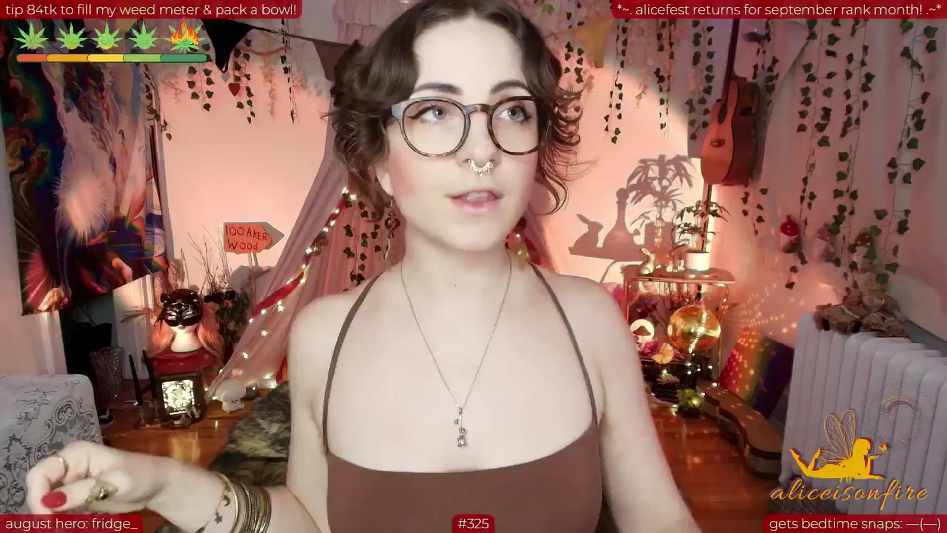 Gallery image thumbnail from aliceisonfire's myfreecams stream on, 08/23/2025, 05:58 image 1 of 20