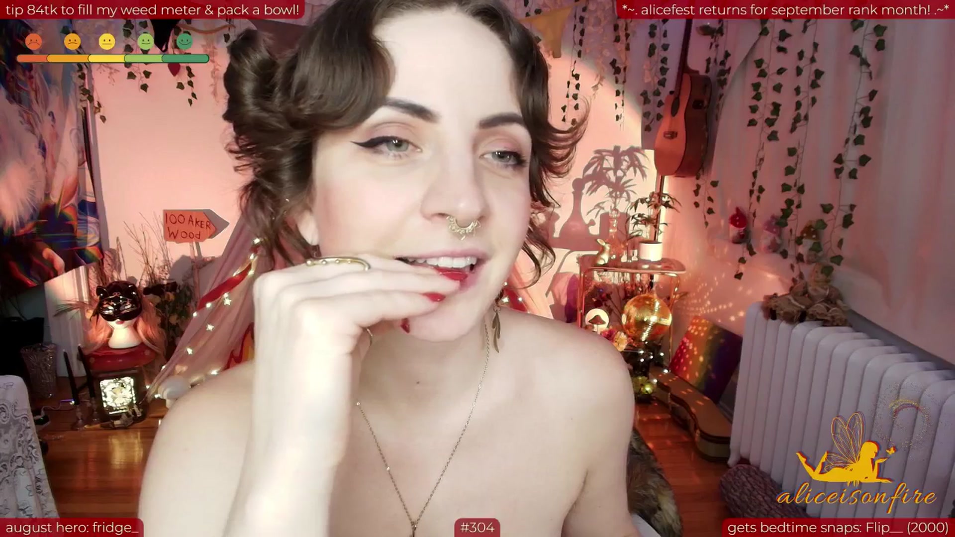 Gallery image thumbnail from aliceisonfire's myfreecams stream on, 08/23/2025, 08:20 image 19 of 20