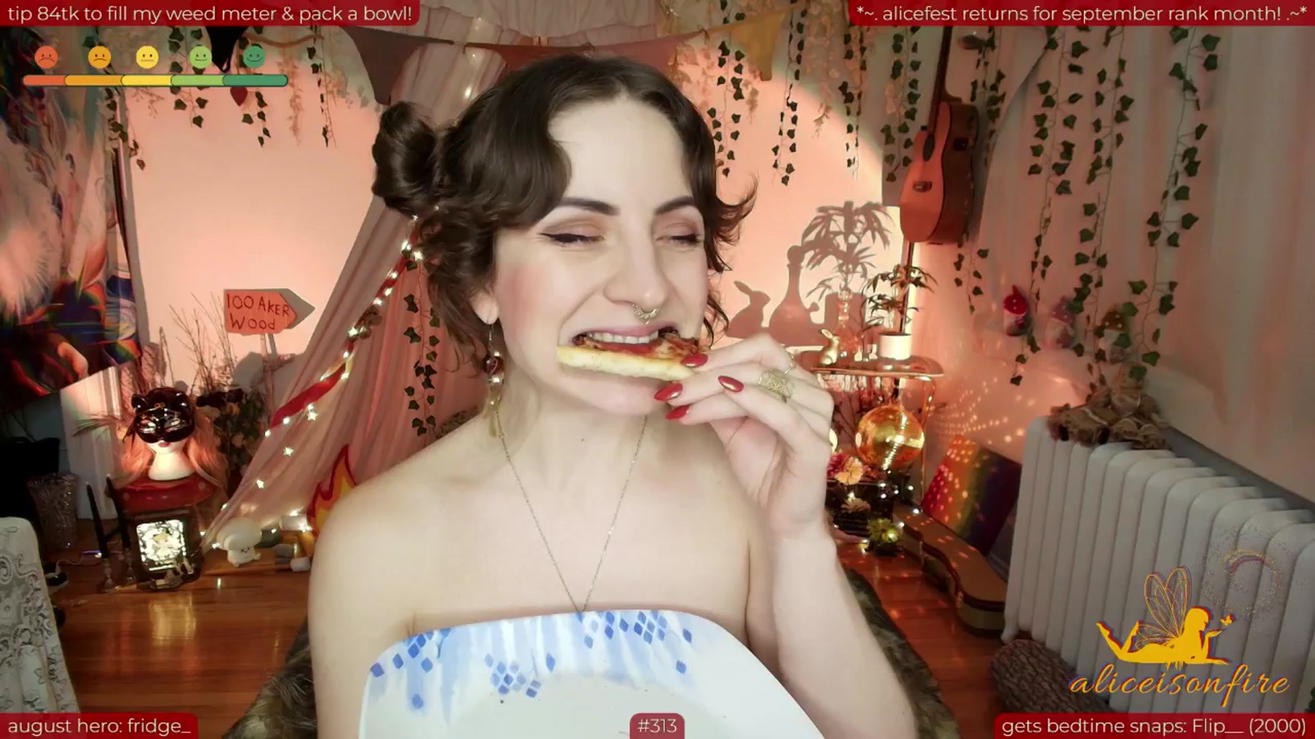 Gallery image thumbnail from aliceisonfire's myfreecams stream on, 08/23/2025, 08:20 image 7 of 20
