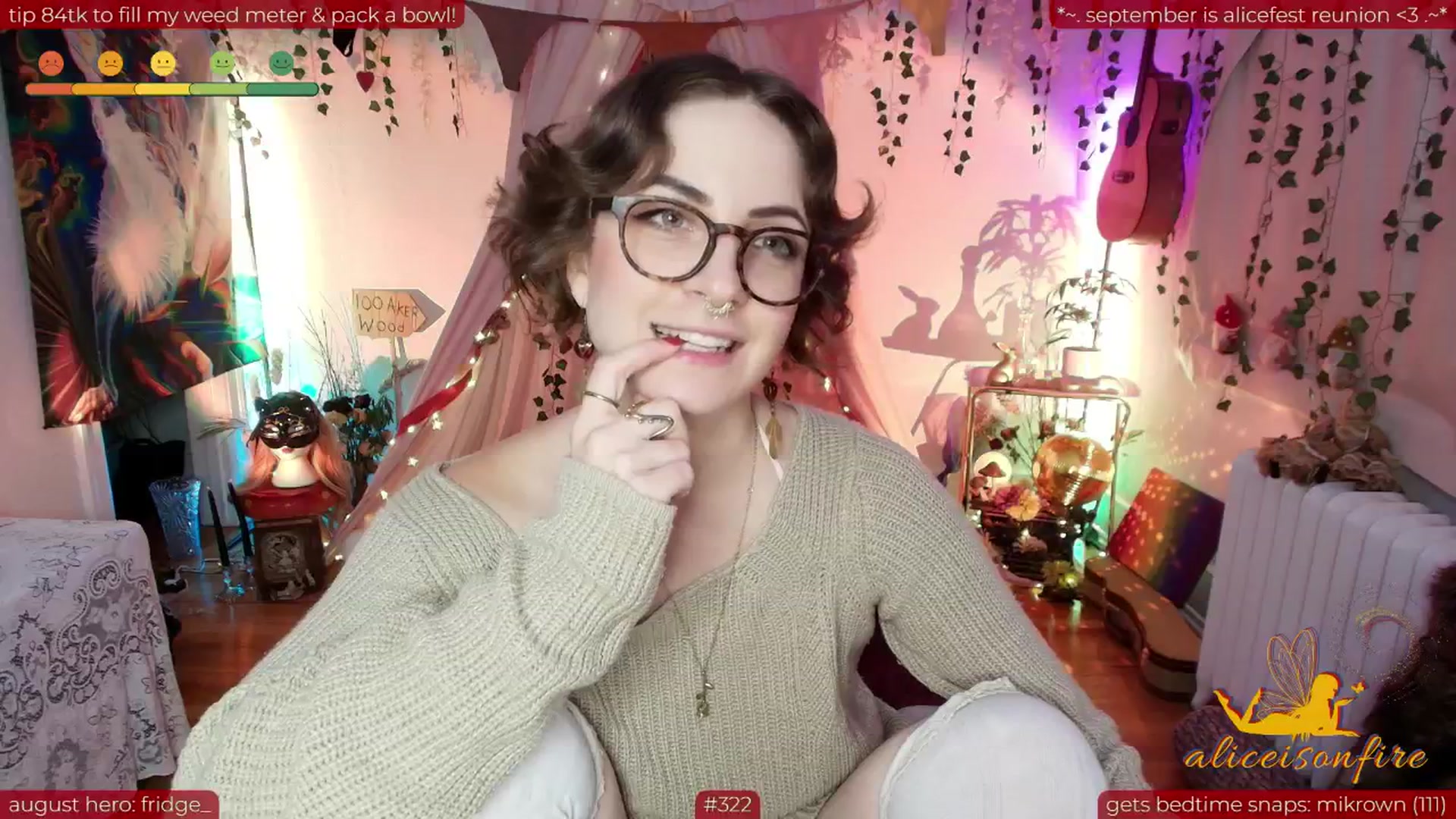 Gallery image thumbnail from aliceisonfire's myfreecams stream on, 08/25/2025, 10:27 image 5 of 20