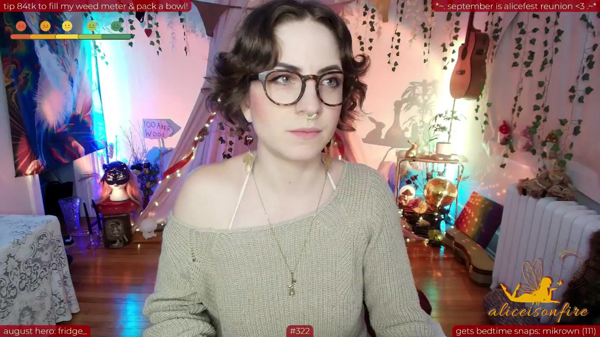 Gallery image thumbnail from aliceisonfire's myfreecams stream on, 08/25/2025, 10:27 image 2 of 20
