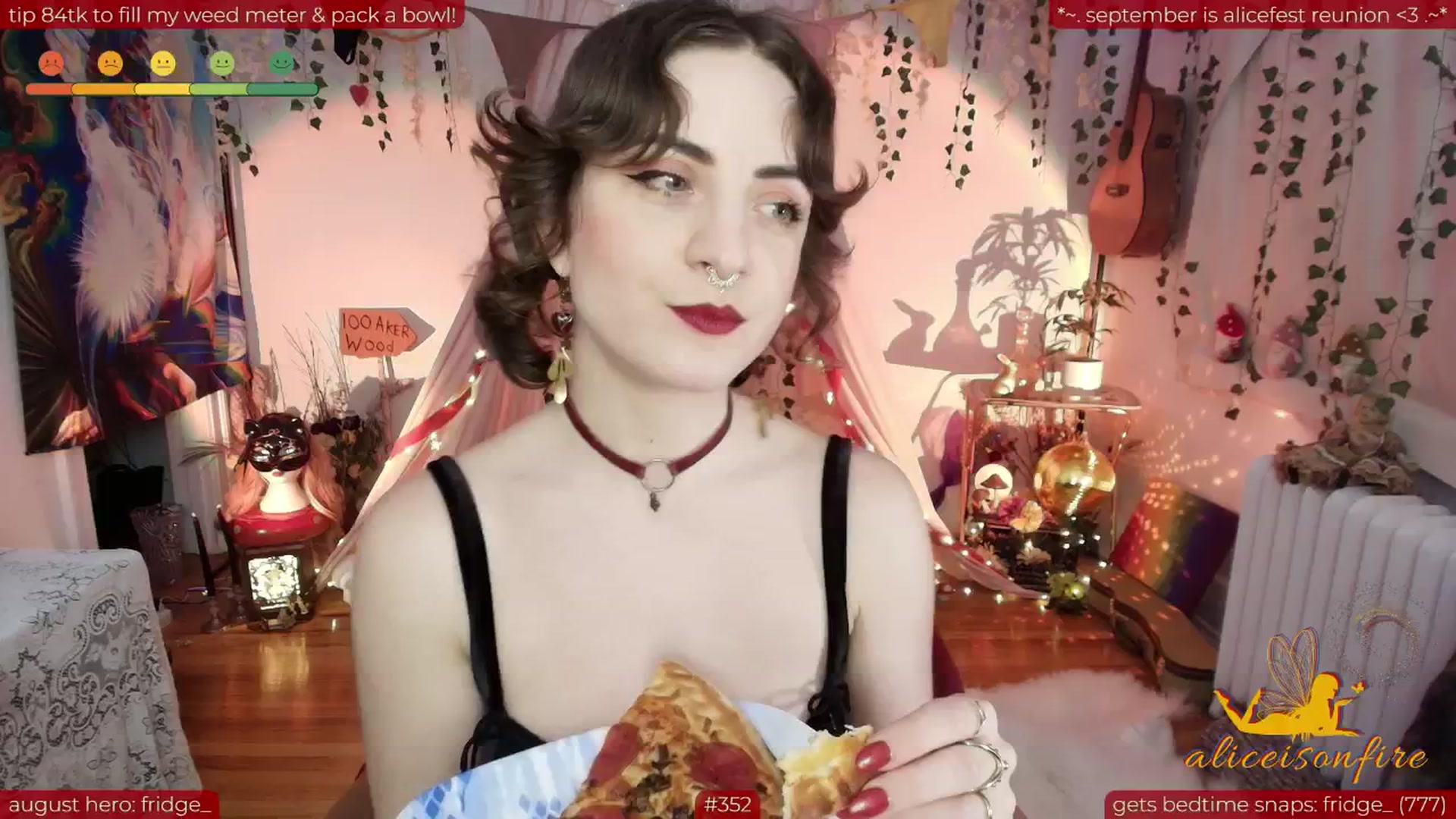 Gallery image thumbnail from aliceisonfire's myfreecams stream on, 08/30/2025, 08:41 image 14 of 20