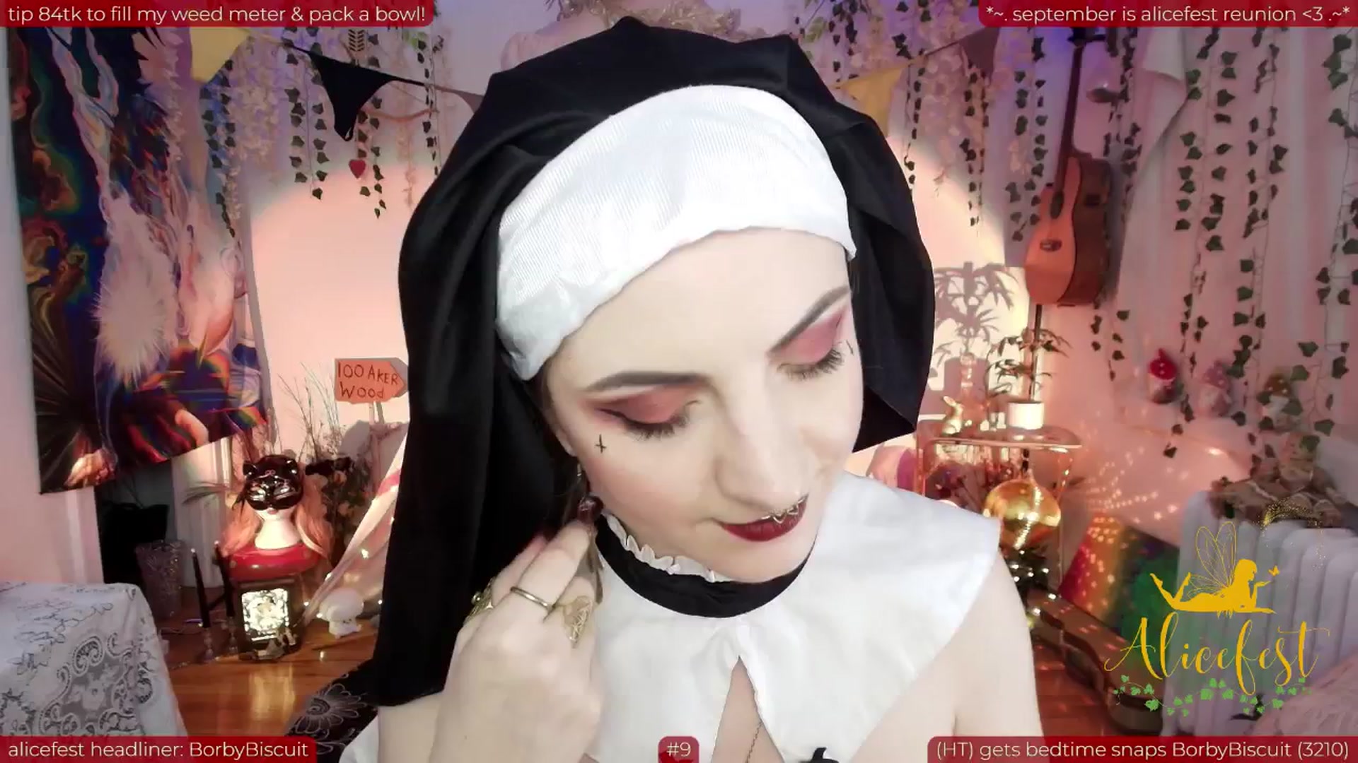 Gallery image thumbnail from aliceisonfire's myfreecams stream on, 09/01/2025, 10:53 image 18 of 20