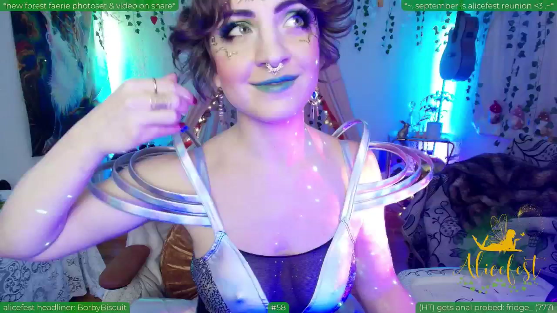 Gallery image thumbnail from aliceisonfire's myfreecams stream on, 09/06/2025, 10:02 image 6 of 20