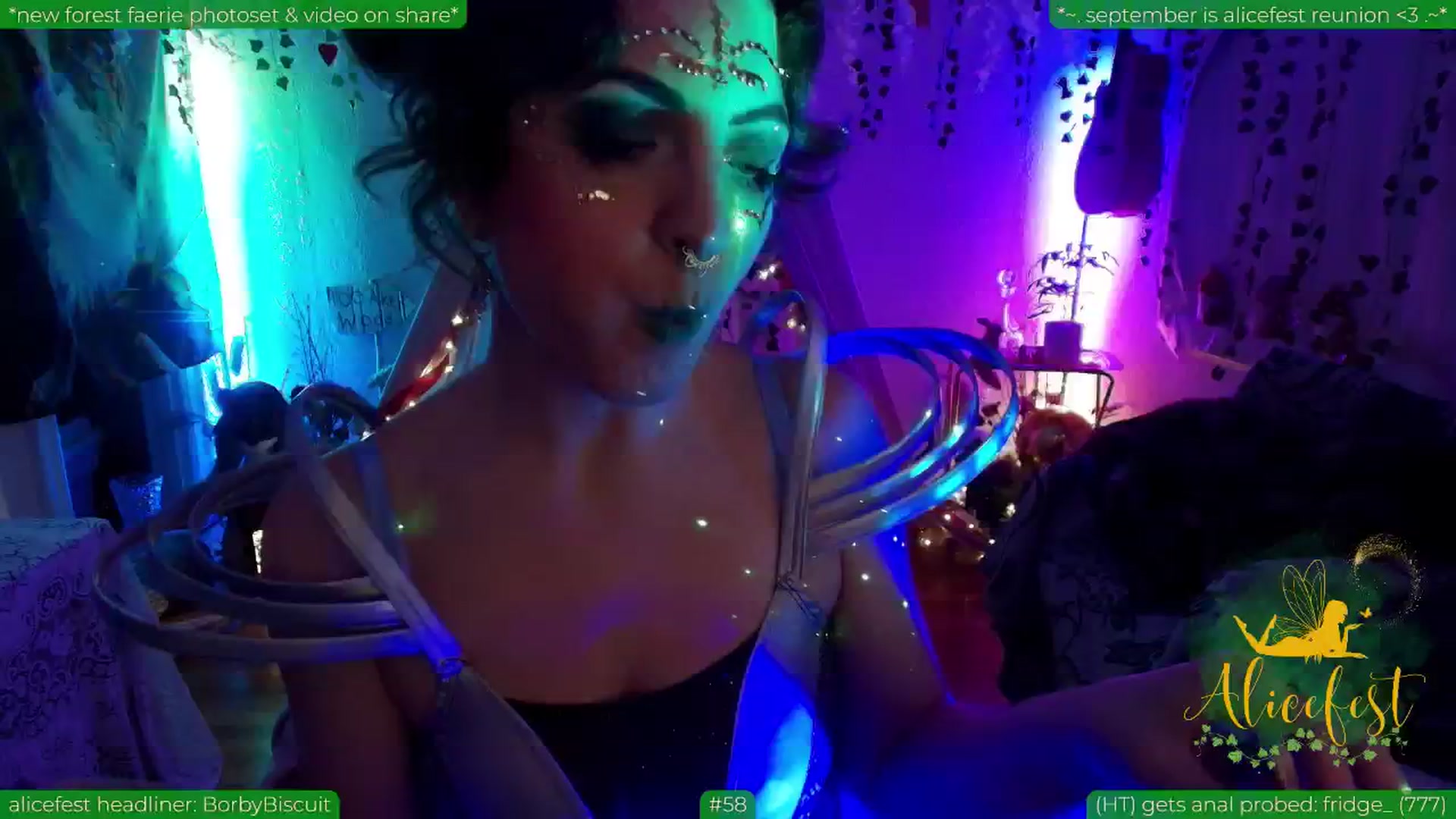 Gallery image thumbnail from aliceisonfire's myfreecams stream on, 09/06/2025, 10:02 image 9 of 20