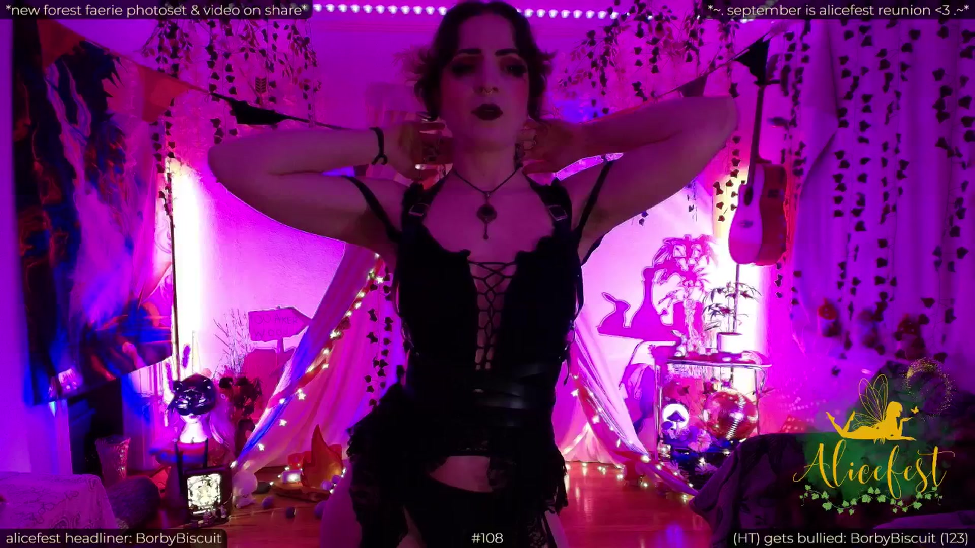 Gallery image thumbnail from aliceisonfire's myfreecams stream on, 09/09/2025, 10:51 image 14 of 20