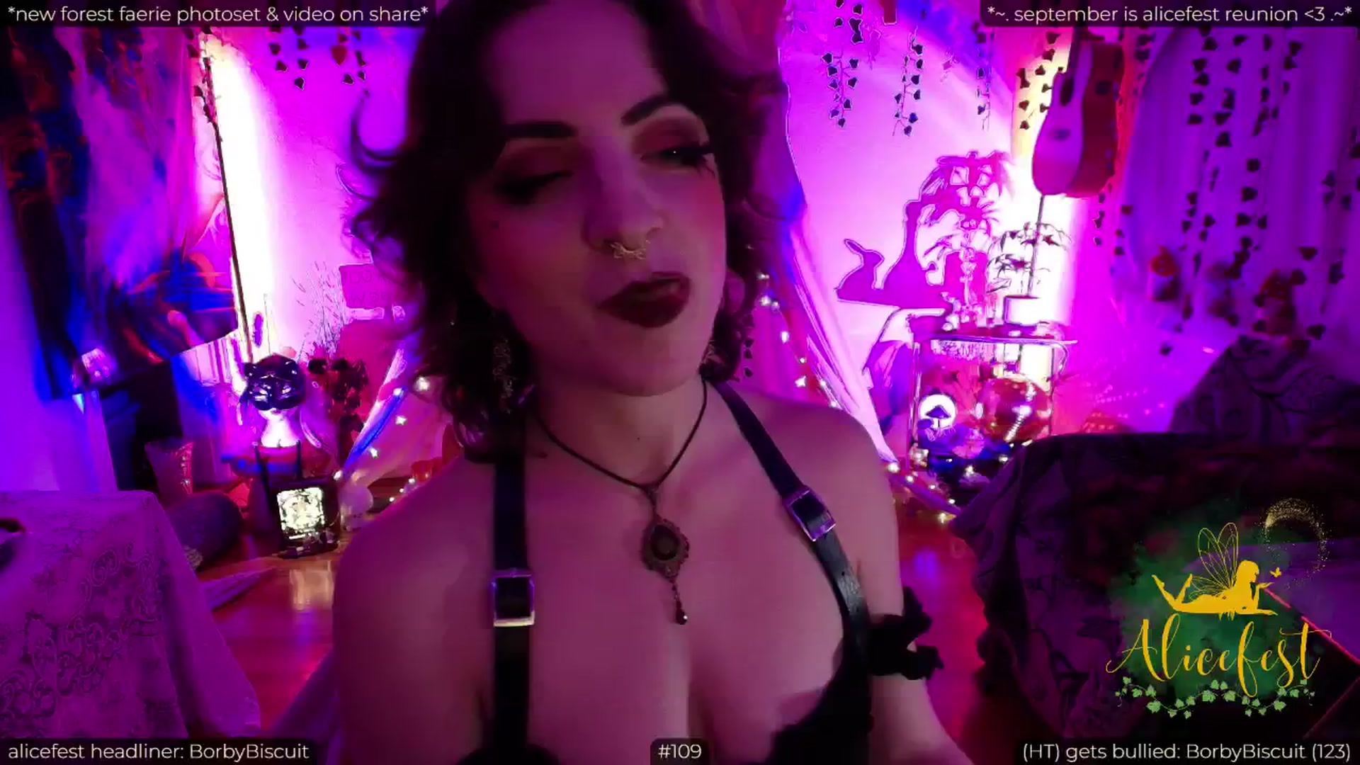 Gallery image thumbnail from aliceisonfire's myfreecams stream on, 09/09/2025, 10:51 image 12 of 20