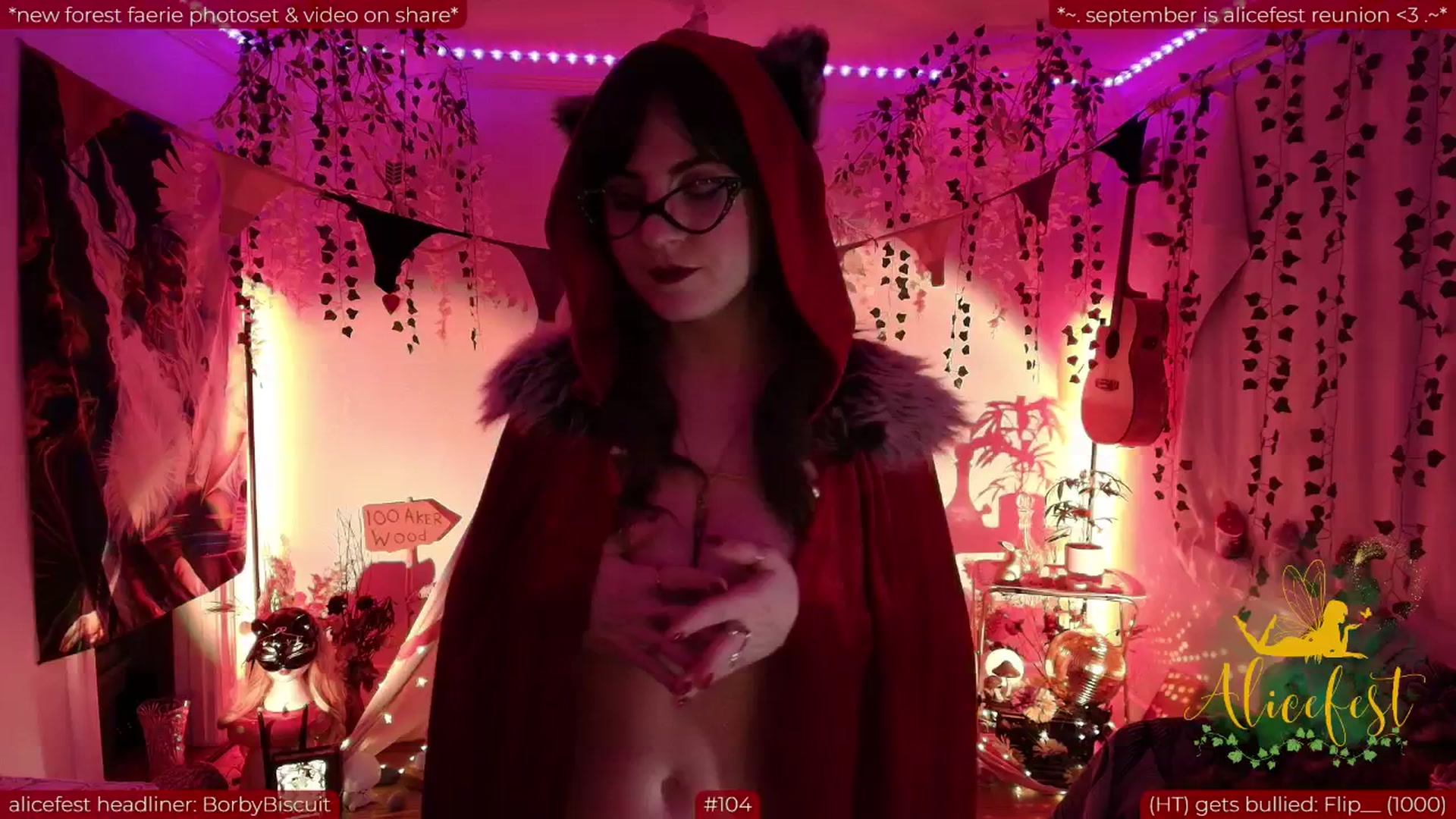 Gallery image thumbnail from aliceisonfire's myfreecams stream on, 09/11/2025, 12:19 image 6 of 20