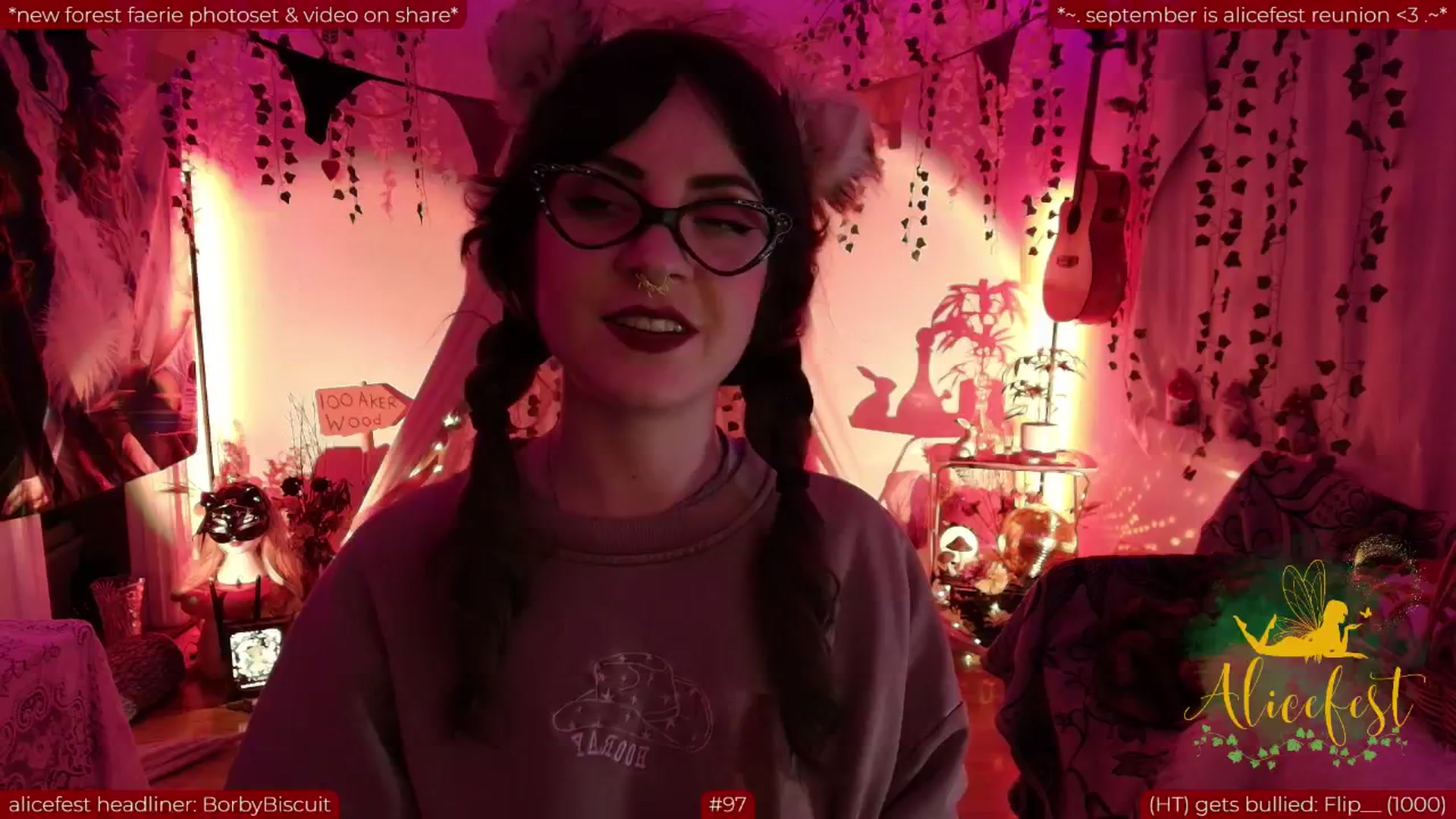 Gallery image thumbnail from aliceisonfire's myfreecams stream on, 09/11/2025, 12:19 image 13 of 20