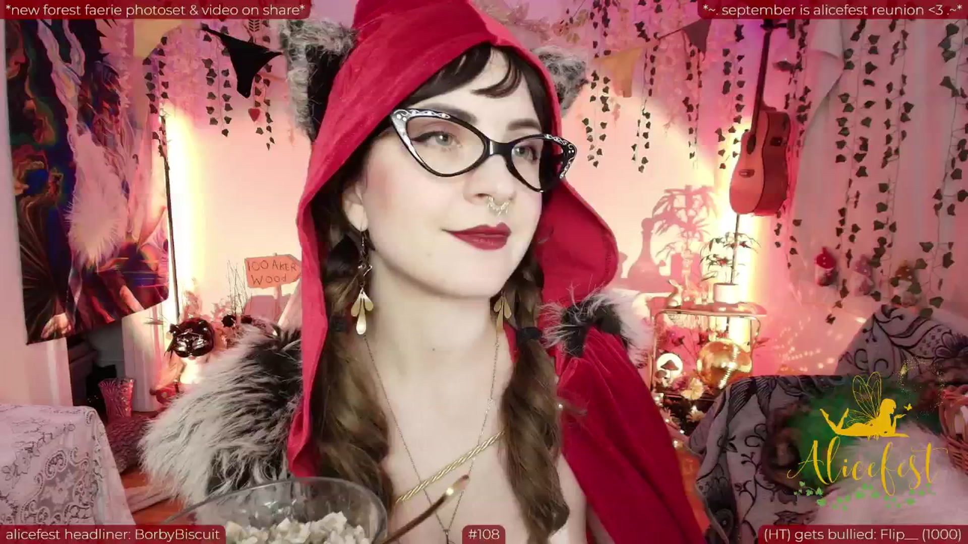 Gallery image thumbnail from aliceisonfire's myfreecams stream on, 09/11/2025, 12:19 image 2 of 20