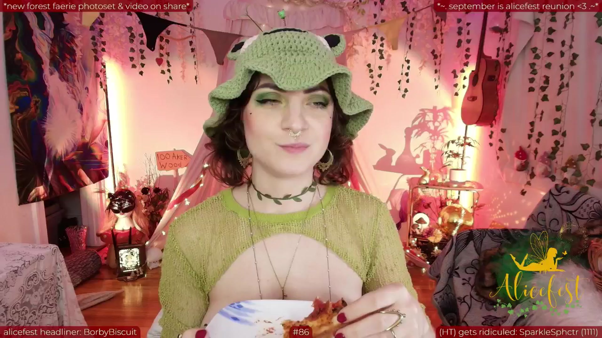Gallery image thumbnail from aliceisonfire's myfreecams stream on, 09/12/2025, 09:06 image 12 of 20