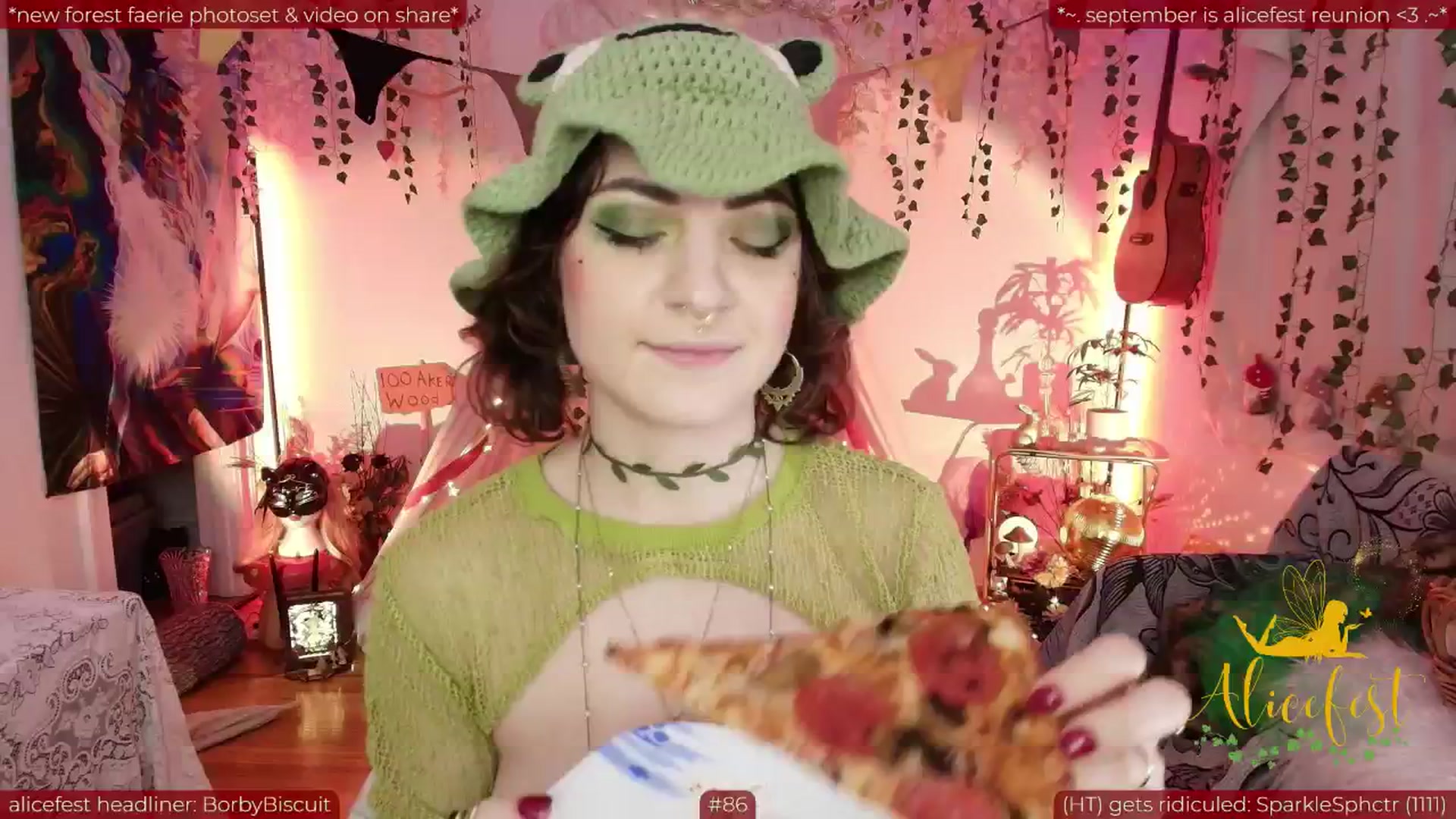 Gallery image thumbnail from aliceisonfire's myfreecams stream on, 09/12/2025, 09:06 image 6 of 20
