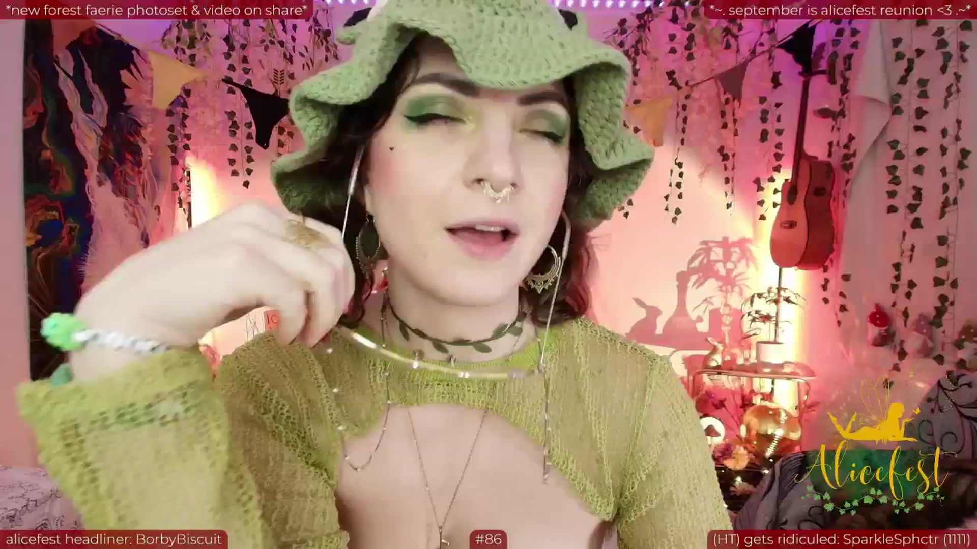 Gallery image thumbnail from aliceisonfire's myfreecams stream on, 09/12/2025, 09:06 image 19 of 20