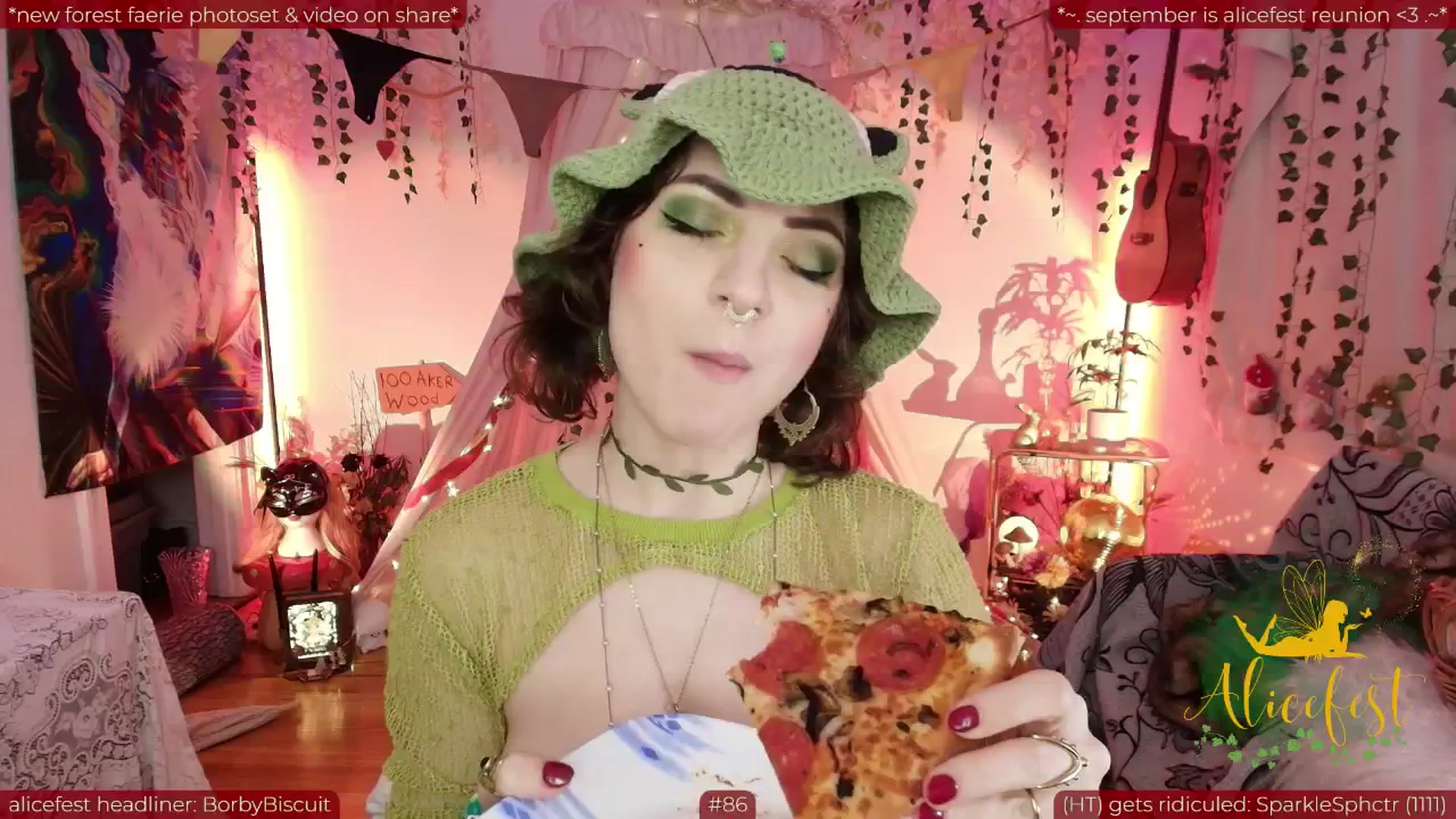 Gallery image thumbnail from aliceisonfire's myfreecams stream on, 09/12/2025, 09:06 image 7 of 20