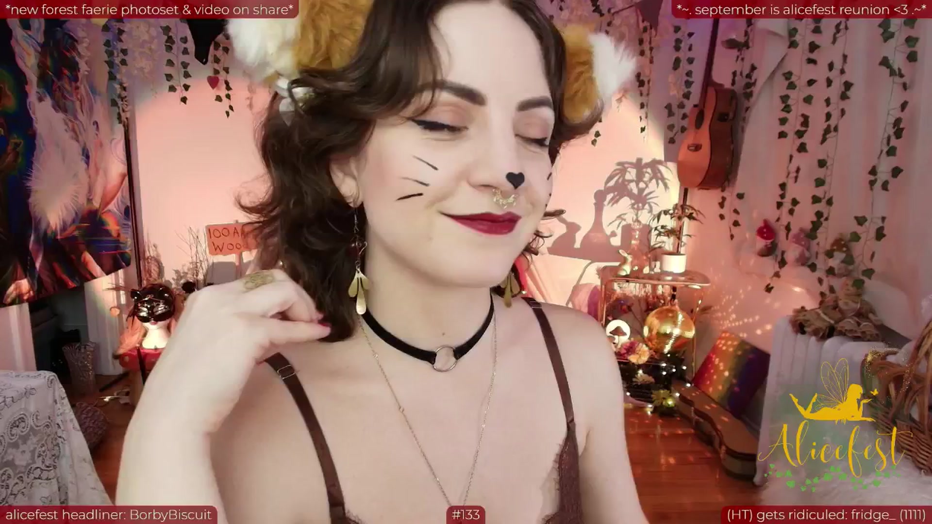 Gallery image thumbnail from aliceisonfire's myfreecams stream on, 09/16/2025, 10:47 image 12 of 20