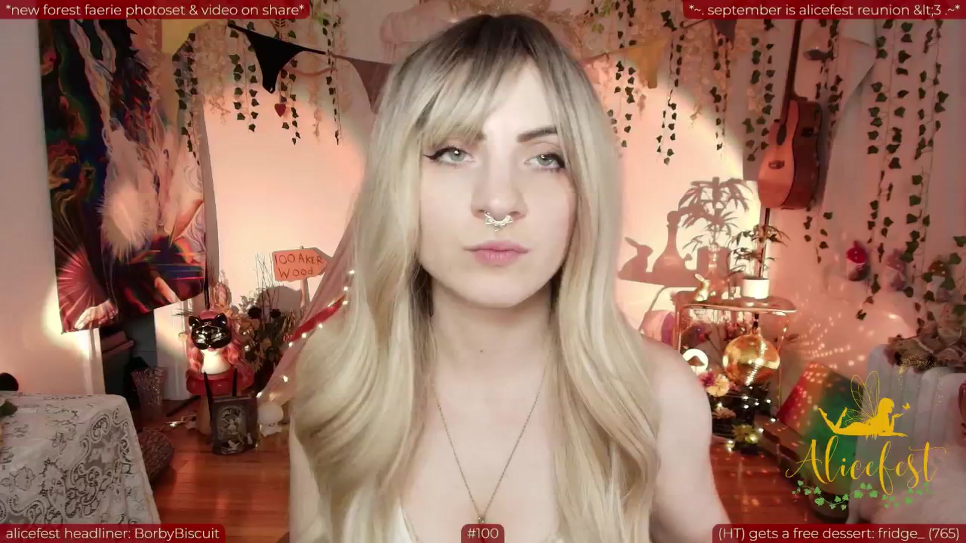 Gallery image thumbnail from aliceisonfire's myfreecams stream on, 09/18/2025, 10:46 image 11 of 20