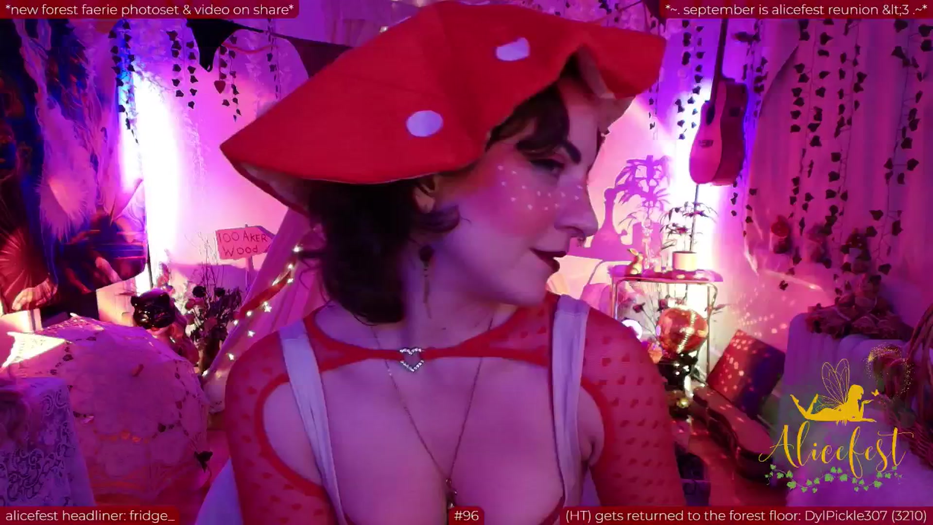 Gallery image thumbnail from aliceisonfire's myfreecams stream on, 09/20/2025, 09:17 image 9 of 20