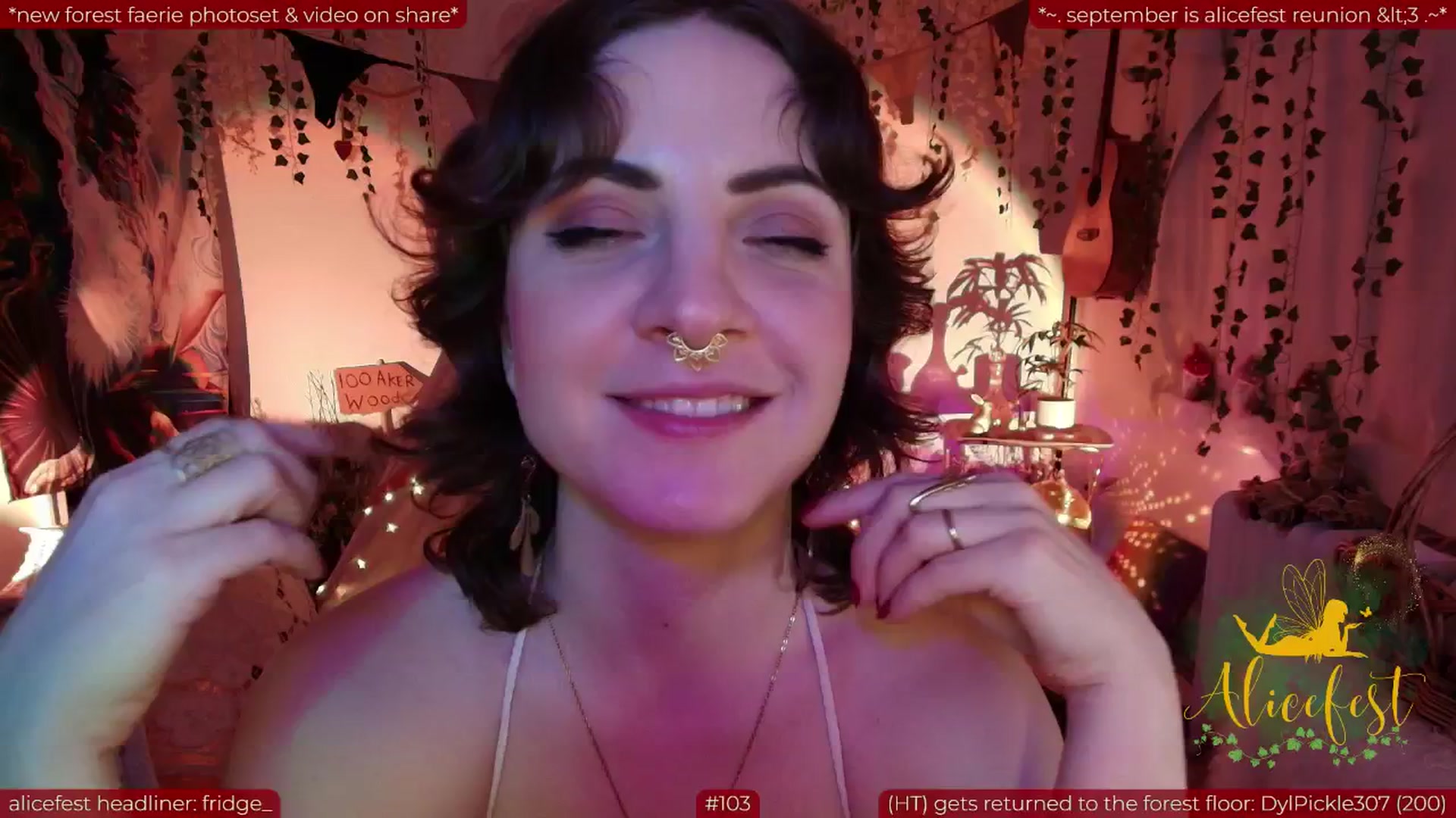 Gallery image thumbnail from aliceisonfire's myfreecams stream on, 09/21/2025, 09:04 image 14 of 20