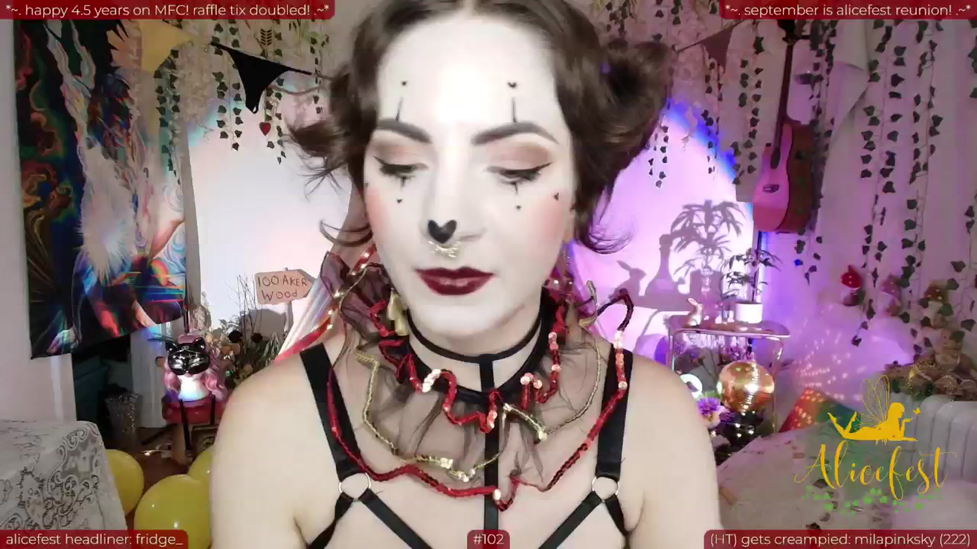 Gallery image thumbnail from aliceisonfire's myfreecams stream on, 09/25/2025, 06:33 image 12 of 20