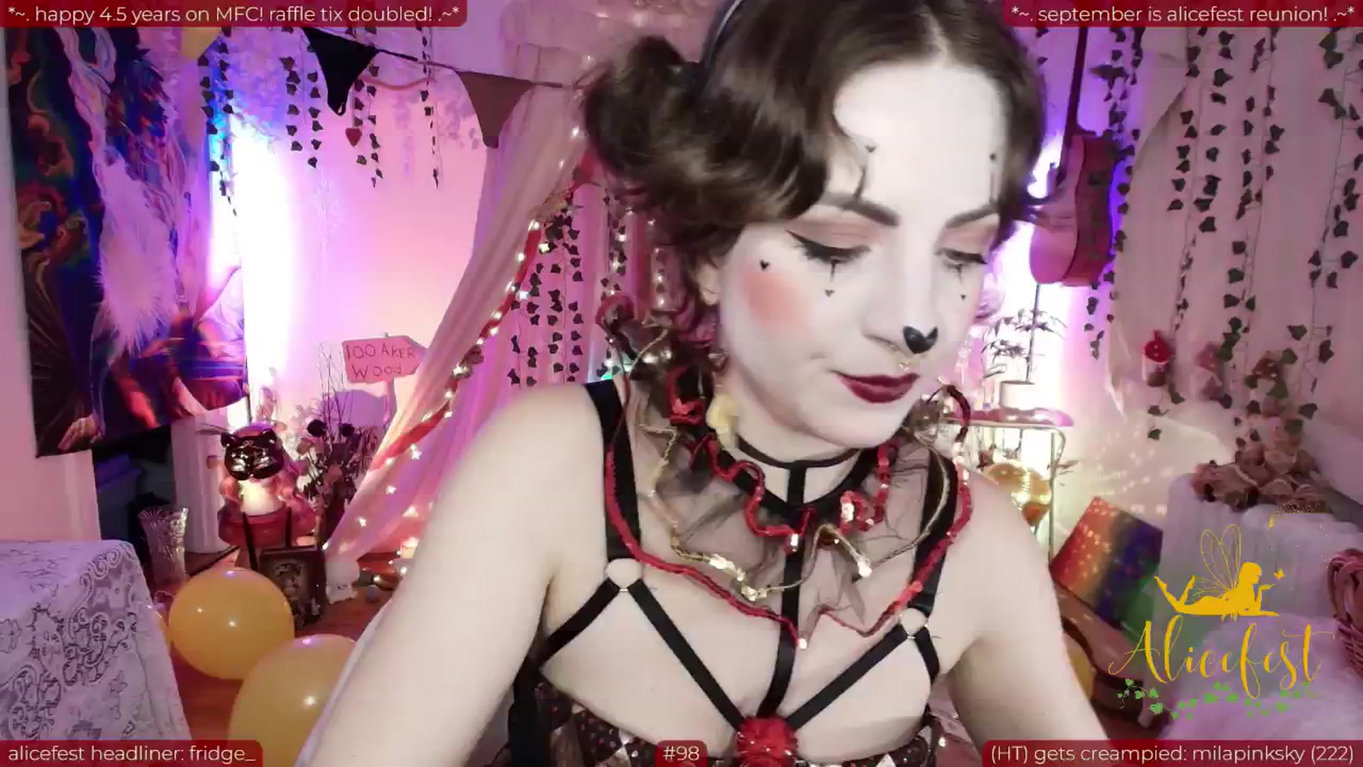 Gallery image thumbnail from aliceisonfire's myfreecams stream on, 09/25/2025, 12:33 image 1 of 20