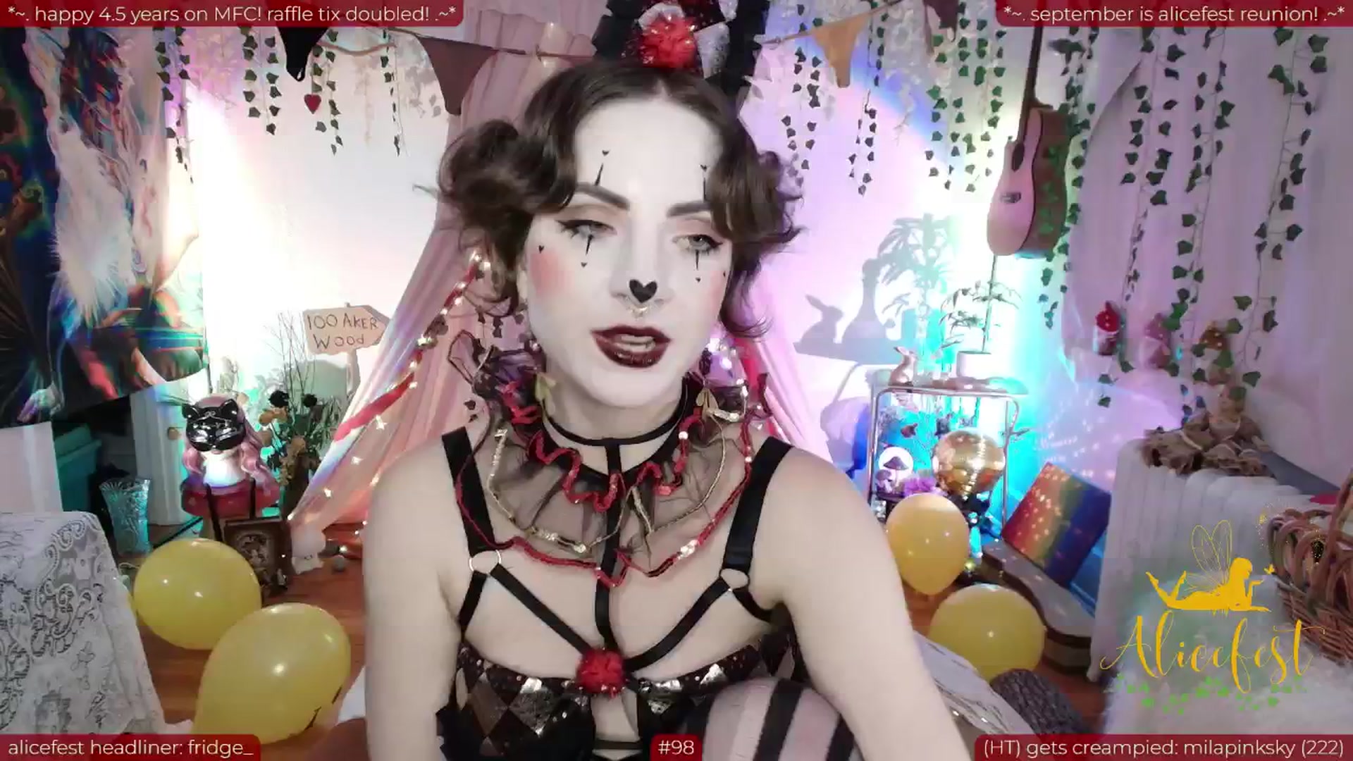 Gallery image thumbnail from aliceisonfire's myfreecams stream on, 09/25/2025, 12:33 image 4 of 20