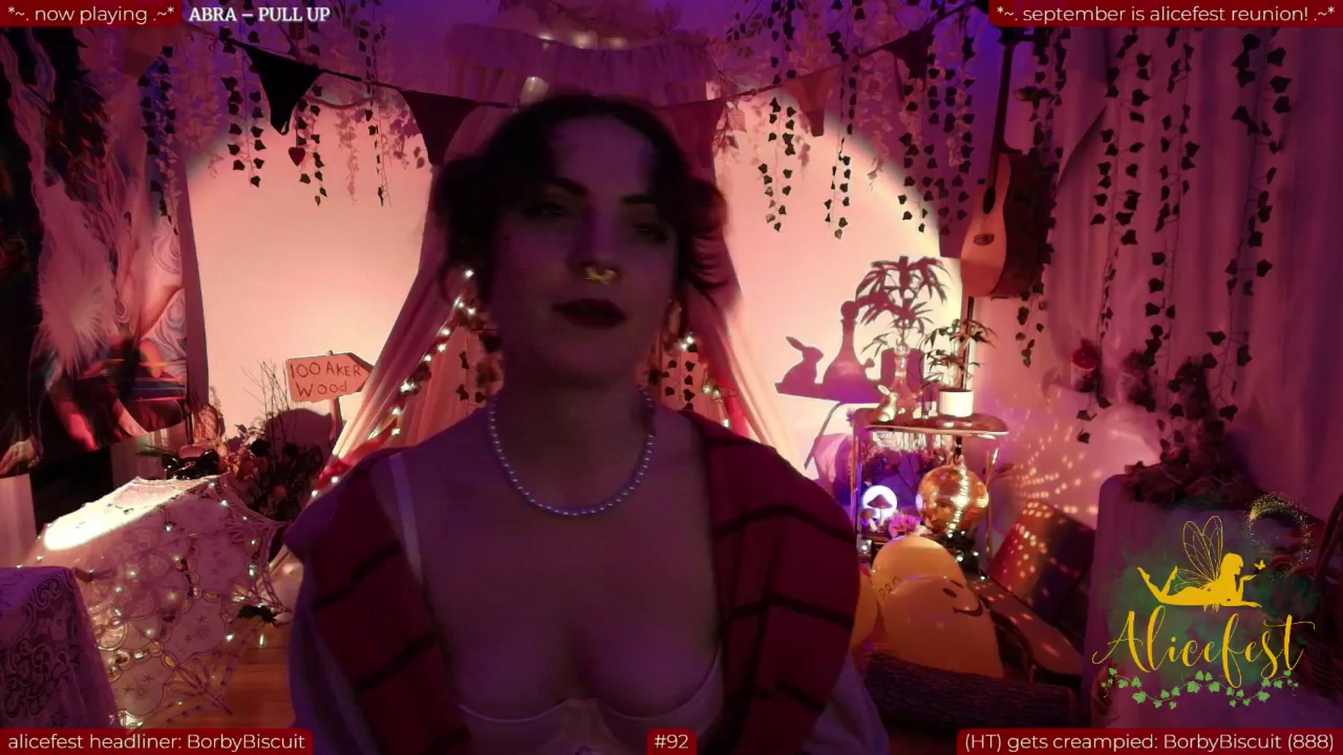Gallery image thumbnail from aliceisonfire's myfreecams stream on, 09/26/2025, 10:59 image 6 of 20