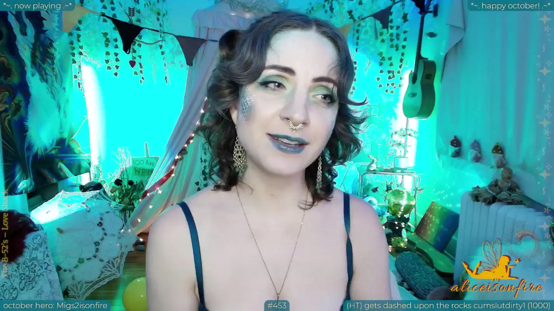 Gallery image thumbnail from aliceisonfire's myfreecams stream on, 10/04/2025, 11:04 image 20 of 20