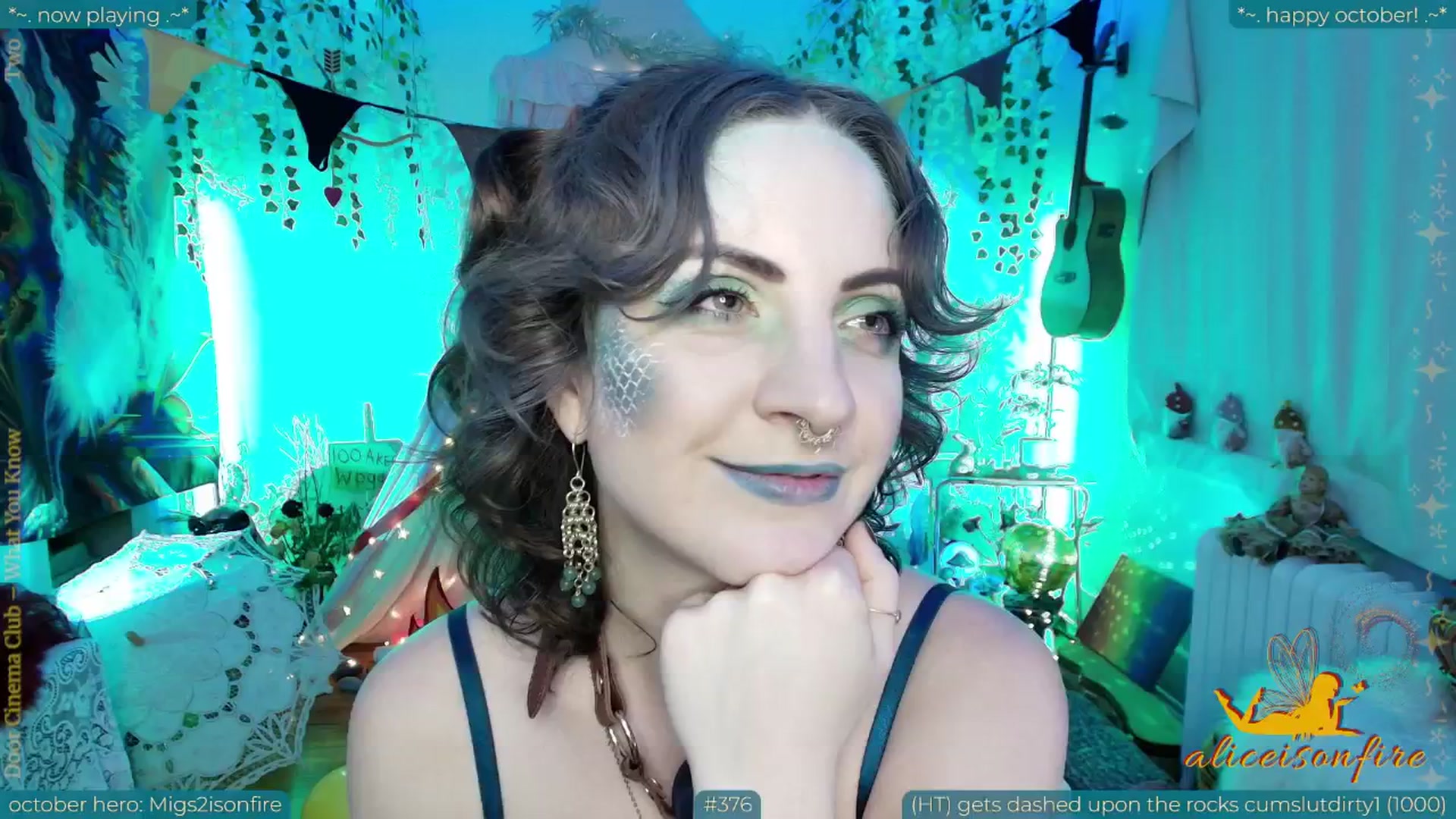 Gallery image thumbnail from aliceisonfire's myfreecams stream on, 10/04/2025, 12:54 image 18 of 20