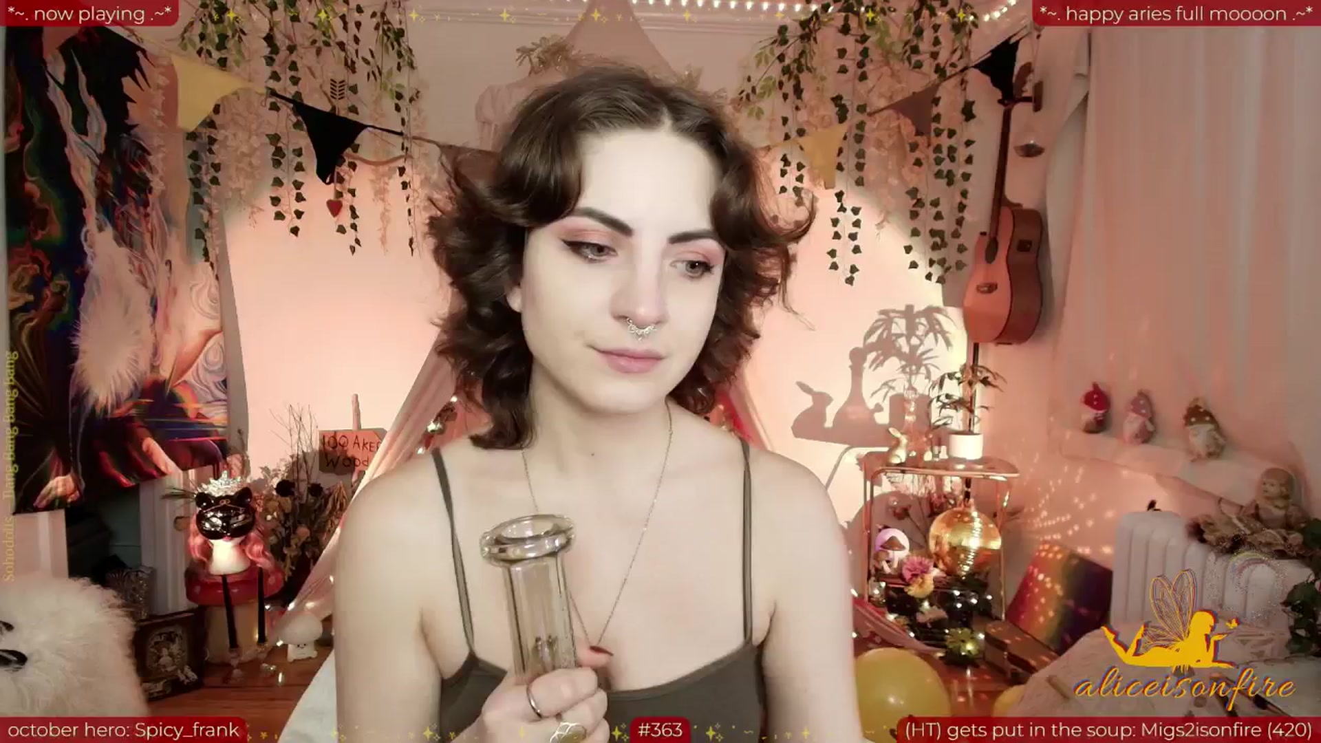 Gallery image thumbnail from aliceisonfire's myfreecams stream on, 10/09/2025, 09:27 image 7 of 20