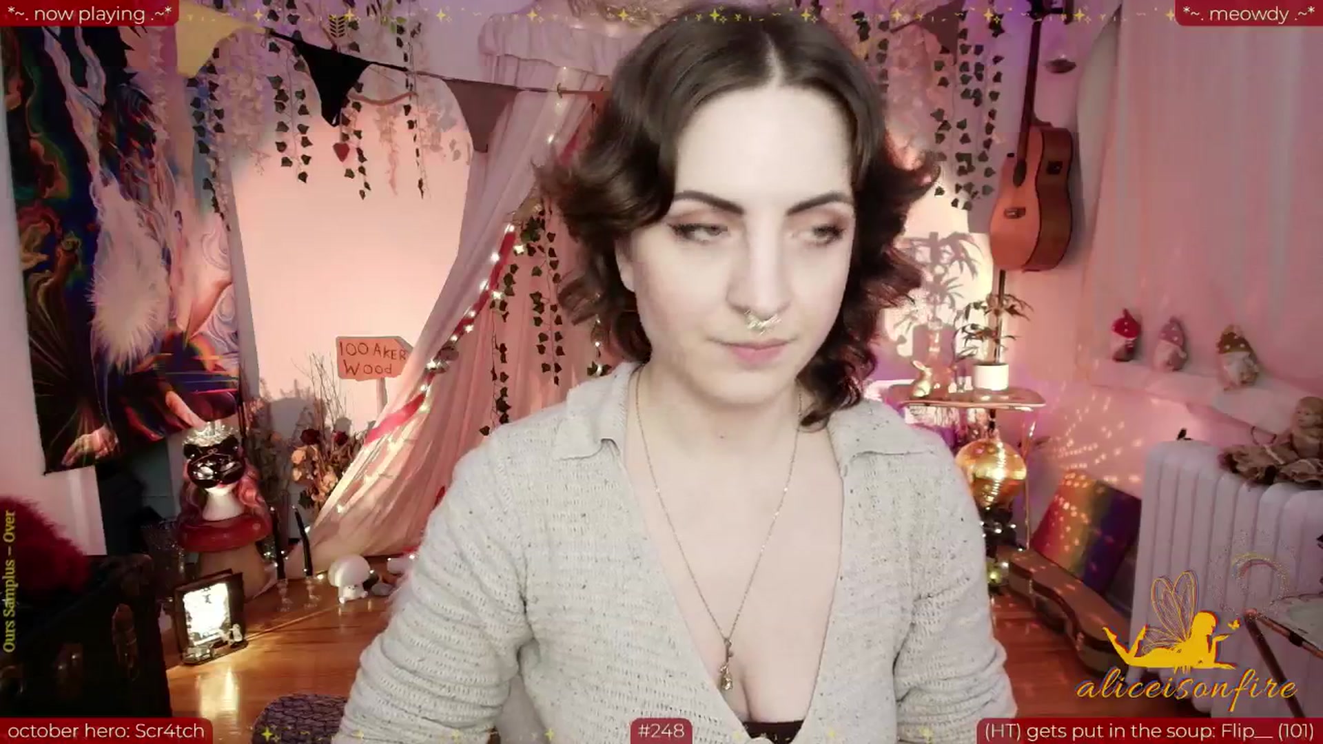 Gallery image thumbnail from aliceisonfire's myfreecams stream on, 10/15/2025, 06:23 image 9 of 20
