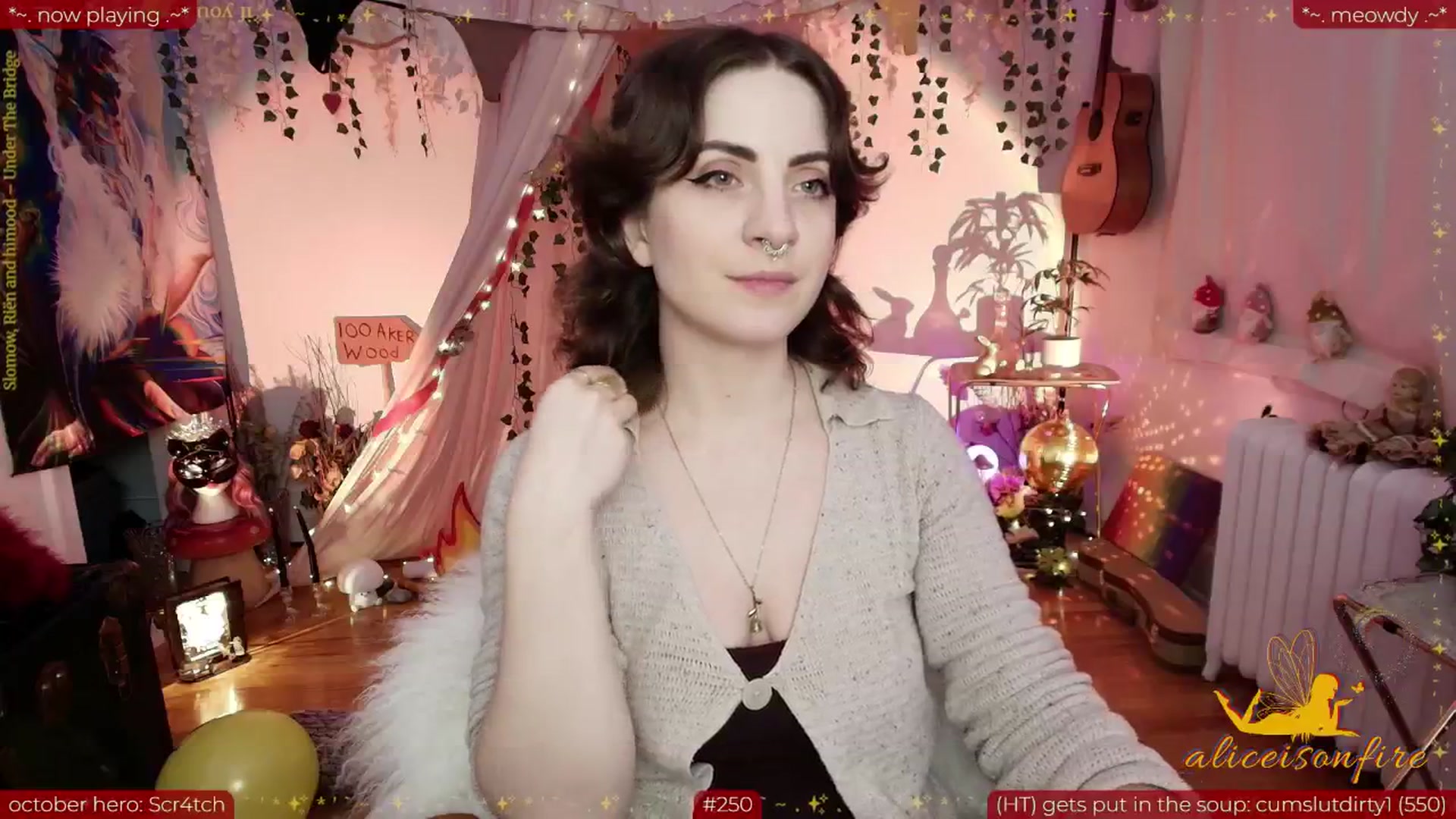 Gallery image thumbnail from aliceisonfire's myfreecams stream on, 10/15/2025, 10:44 image 20 of 20