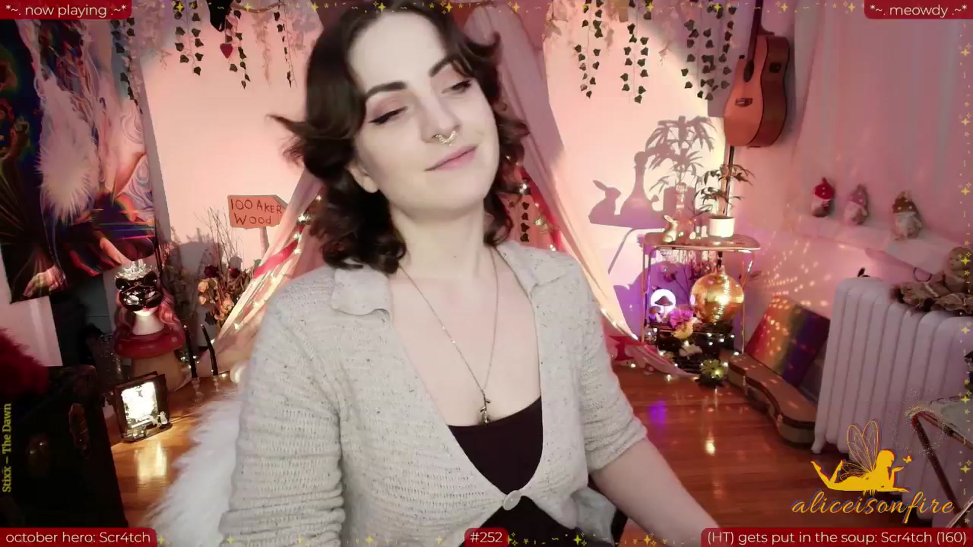 Gallery image thumbnail from aliceisonfire's myfreecams stream on, 10/15/2025, 10:44 image 11 of 20