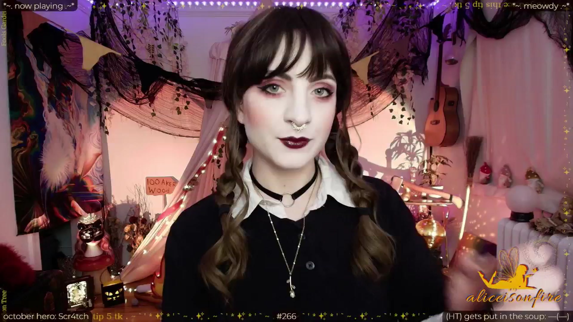 Gallery image thumbnail from aliceisonfire's myfreecams stream on, 10/16/2025, 10:15 image 1 of 20