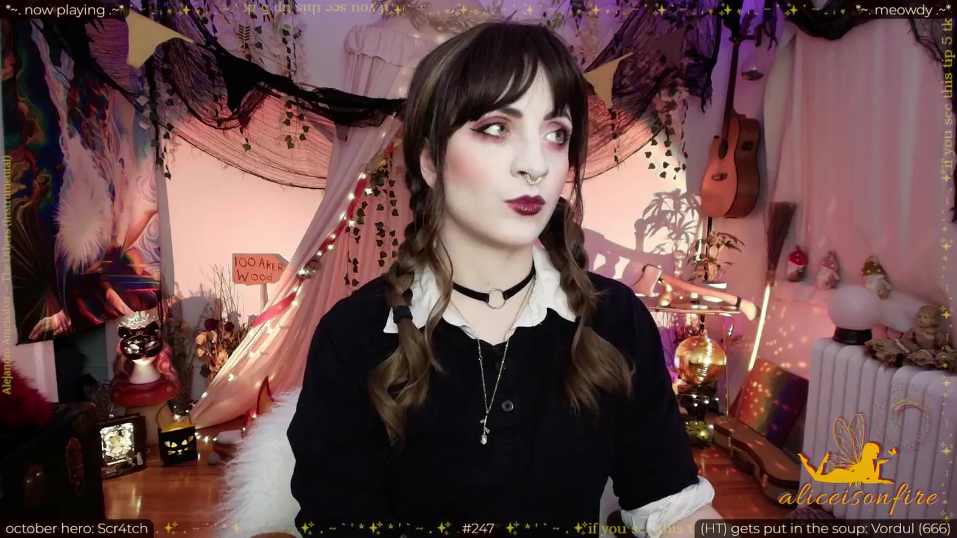 Gallery image thumbnail from aliceisonfire's myfreecams stream on, 10/16/2025, 10:15 image 12 of 20