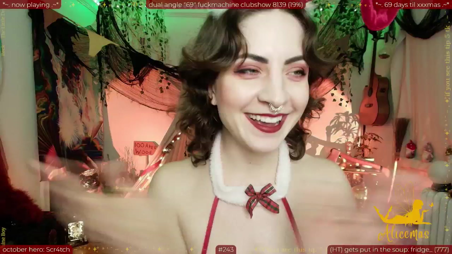 Gallery image thumbnail from aliceisonfire's myfreecams stream on, 10/18/2025, 10:00 image 4 of 20