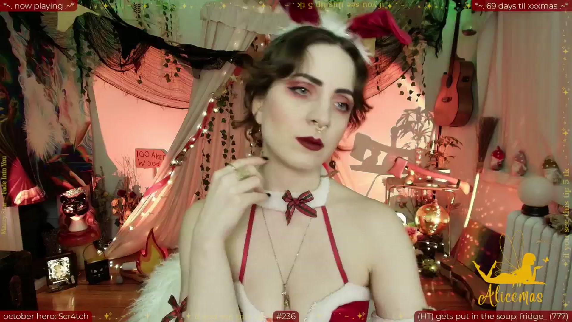 Gallery image thumbnail from aliceisonfire's myfreecams stream on, 10/18/2025, 13:24 image 3 of 20