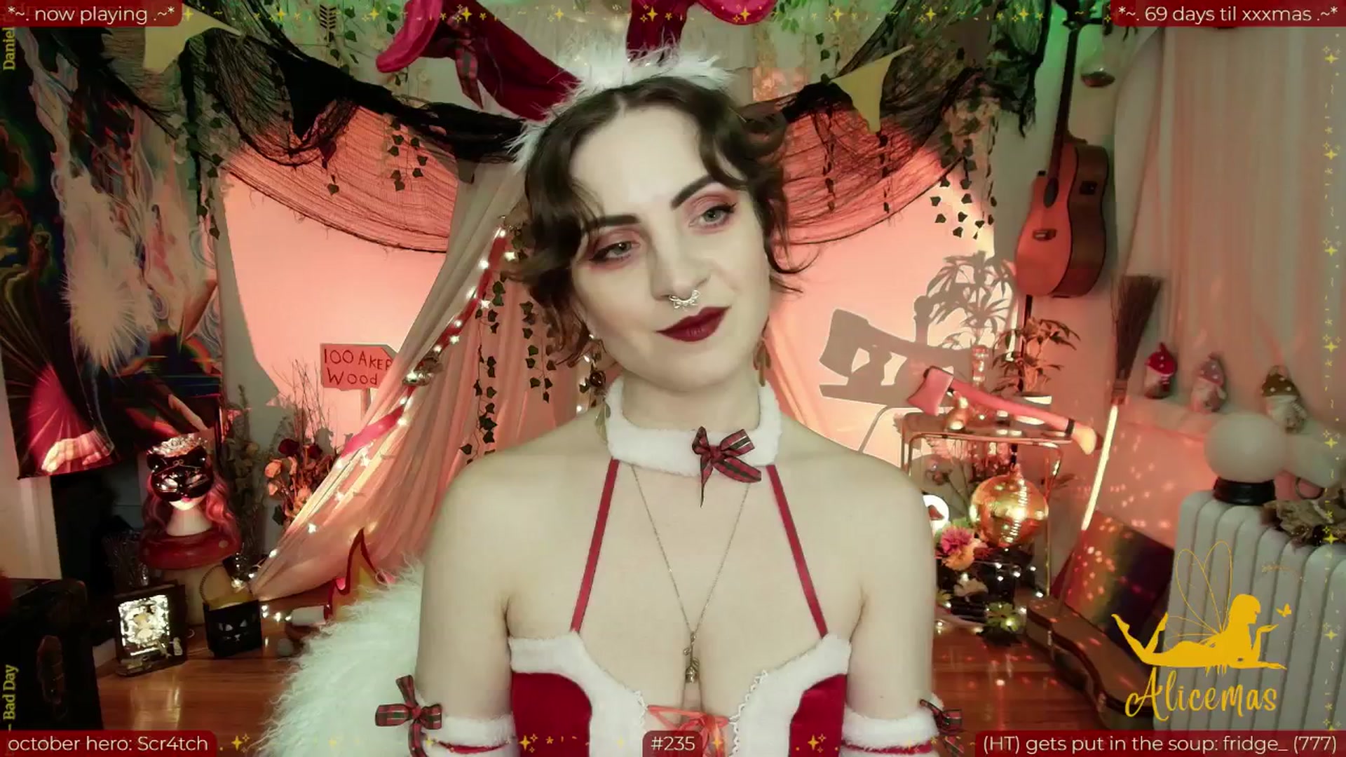 Gallery image thumbnail from aliceisonfire's myfreecams stream on, 10/18/2025, 13:24 image 4 of 20